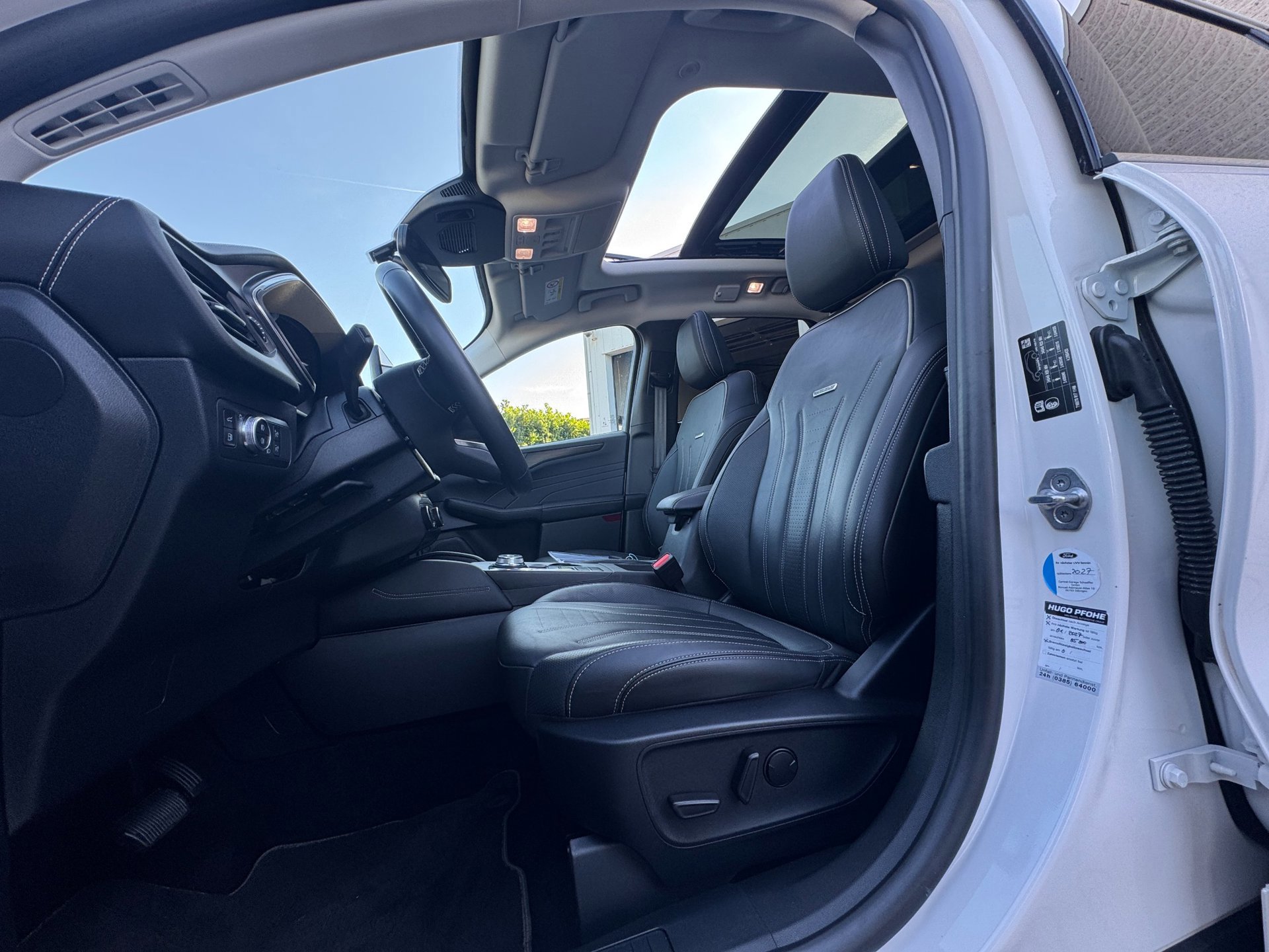 Ford Kuga 2.5 PHEV ST-Line X Vignale (2023), foto 13