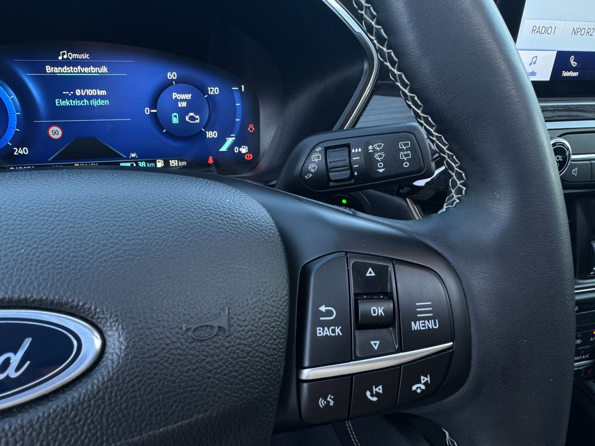 Ford Kuga 2.5 PHEV ST-Line X Vignale (2023), foto 19