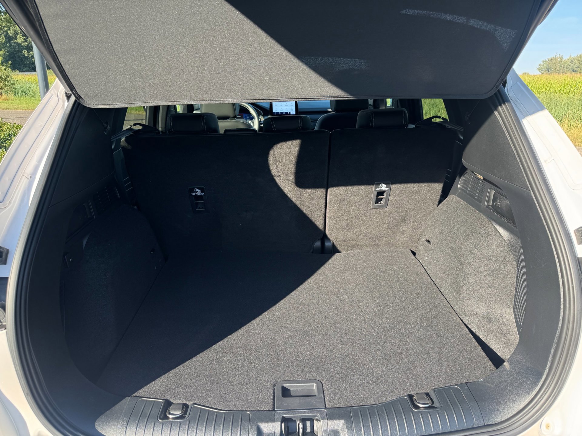 Ford Kuga 2.5 PHEV ST-Line X Vignale (2023), foto 43