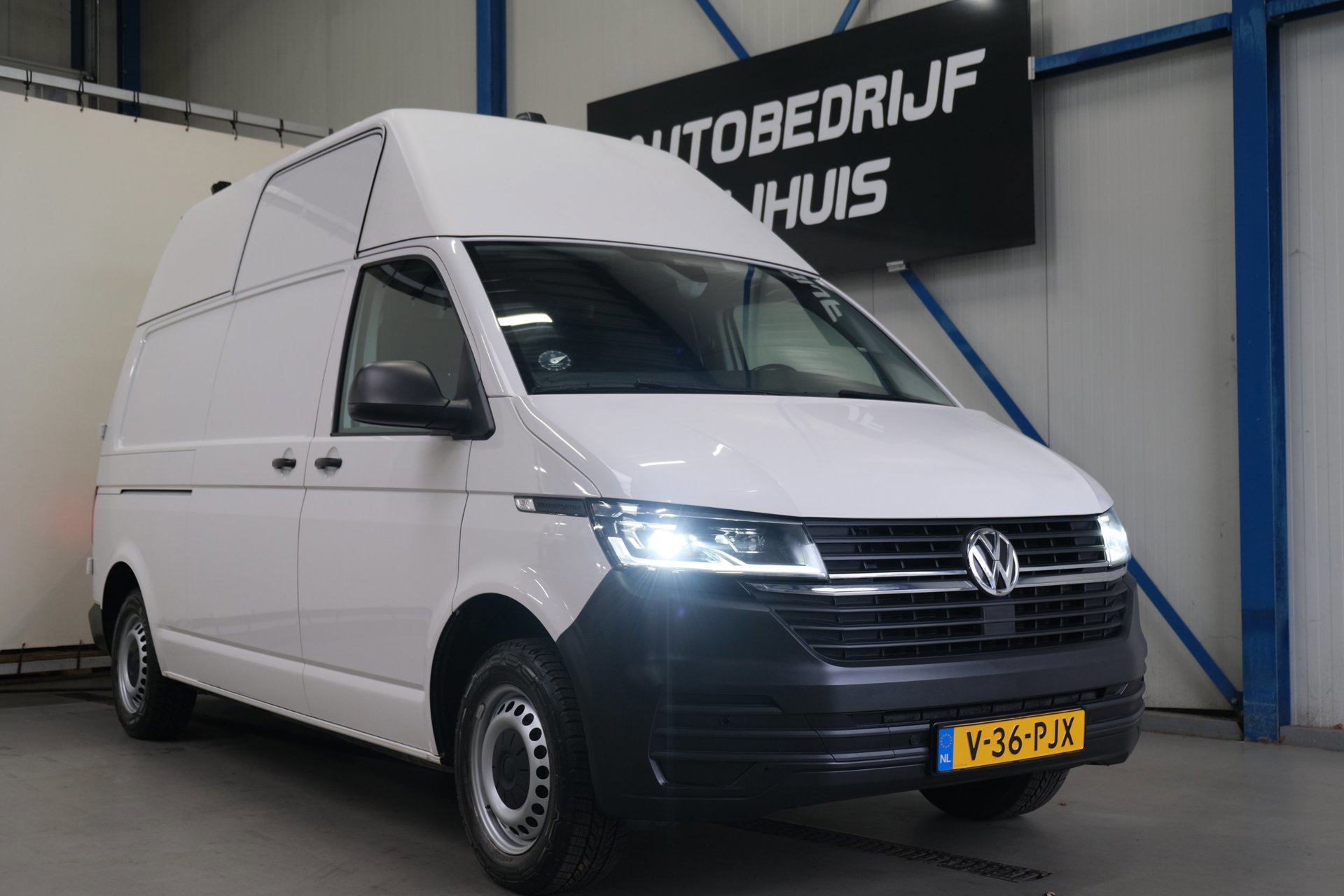 Volkswagen Transporter 2.0 TDI L2H2 30 (2020)