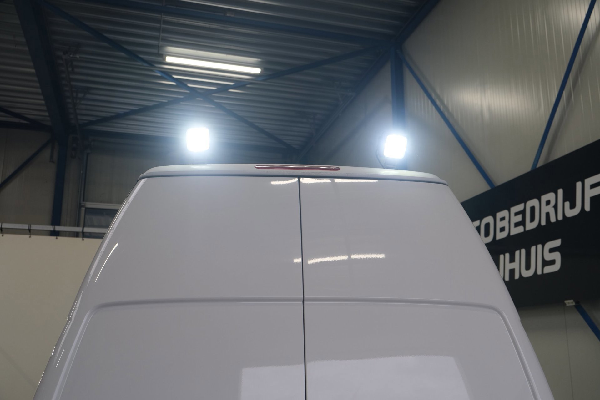 Volkswagen Transporter 2.0 TDI L2H2 30 (2020), foto 15