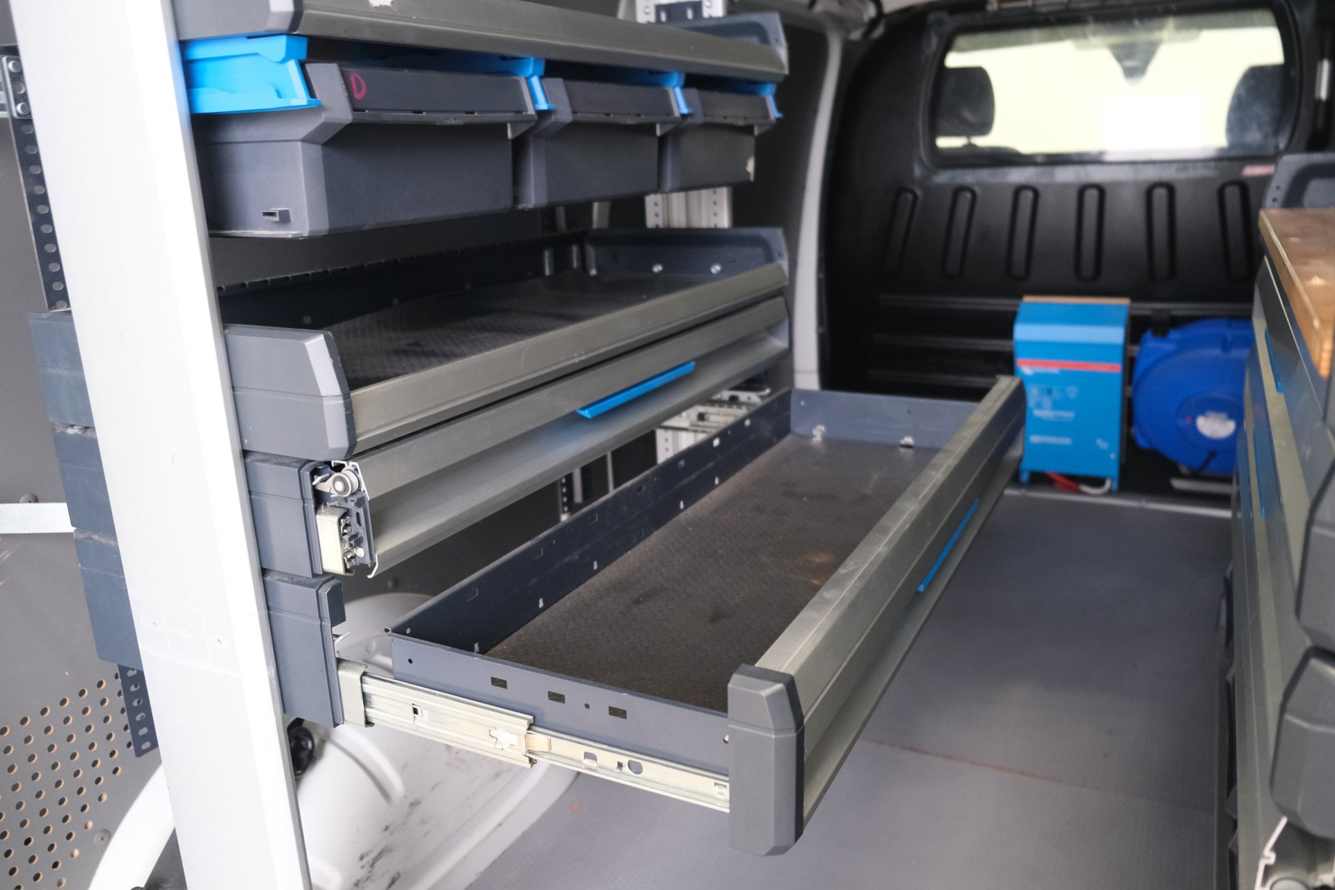 Volkswagen Transporter 2.0 TDI L2H2 30 (2020), foto 23