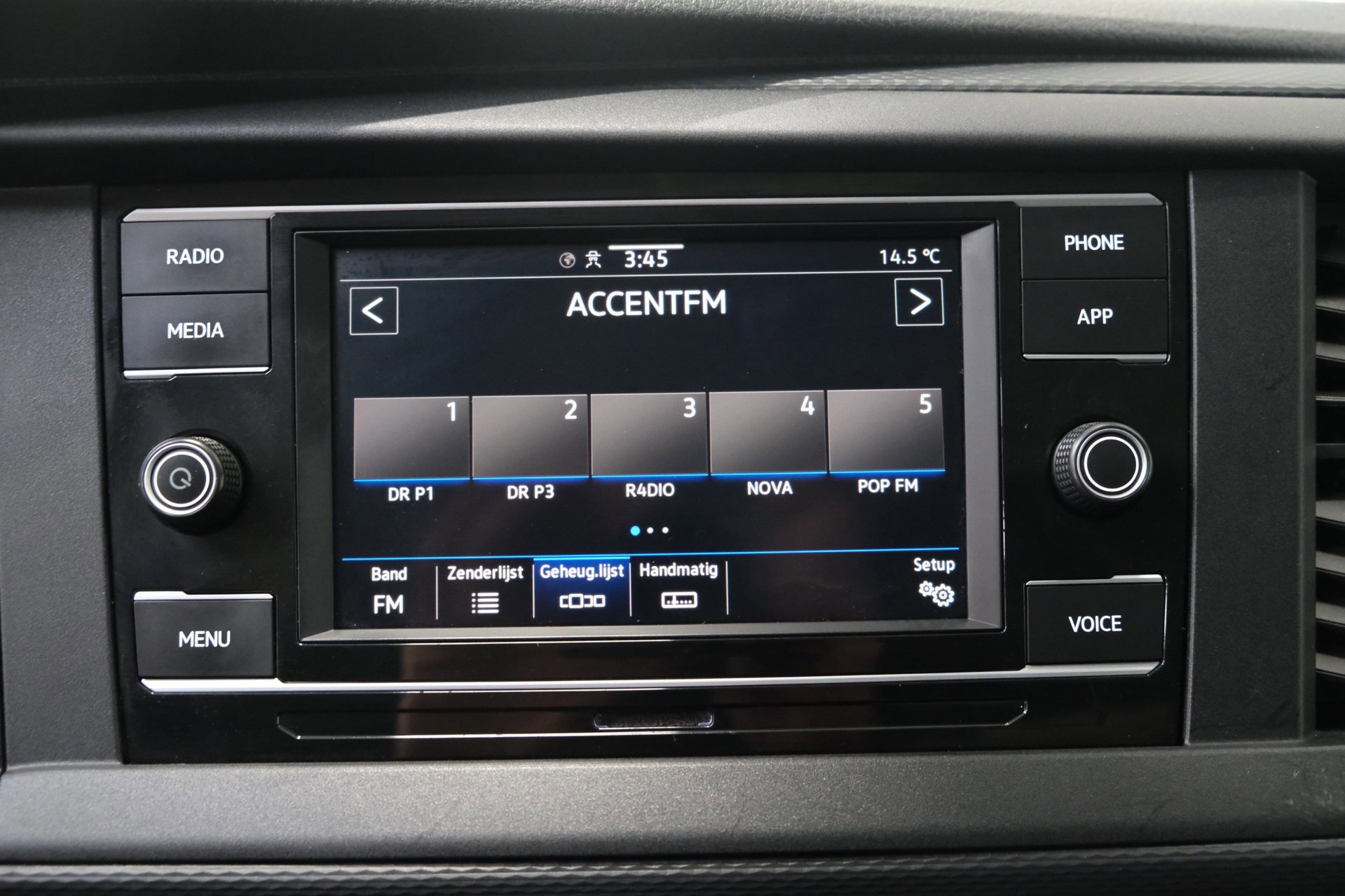 Volkswagen Transporter 2.0 TDI L2H2 30 (2020), foto 31