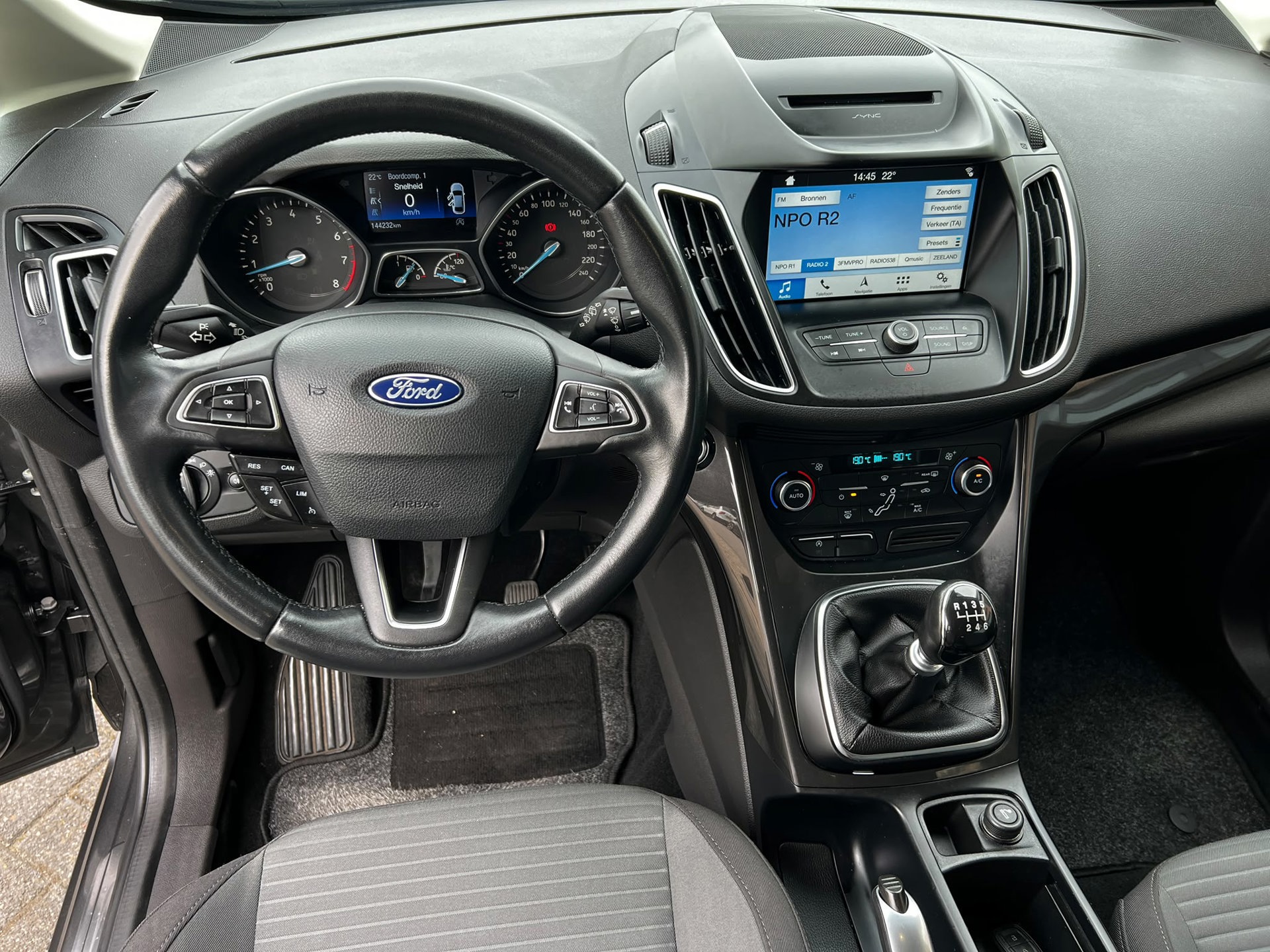 Ford C-Max 1.0 Titanium (2018), foto 4