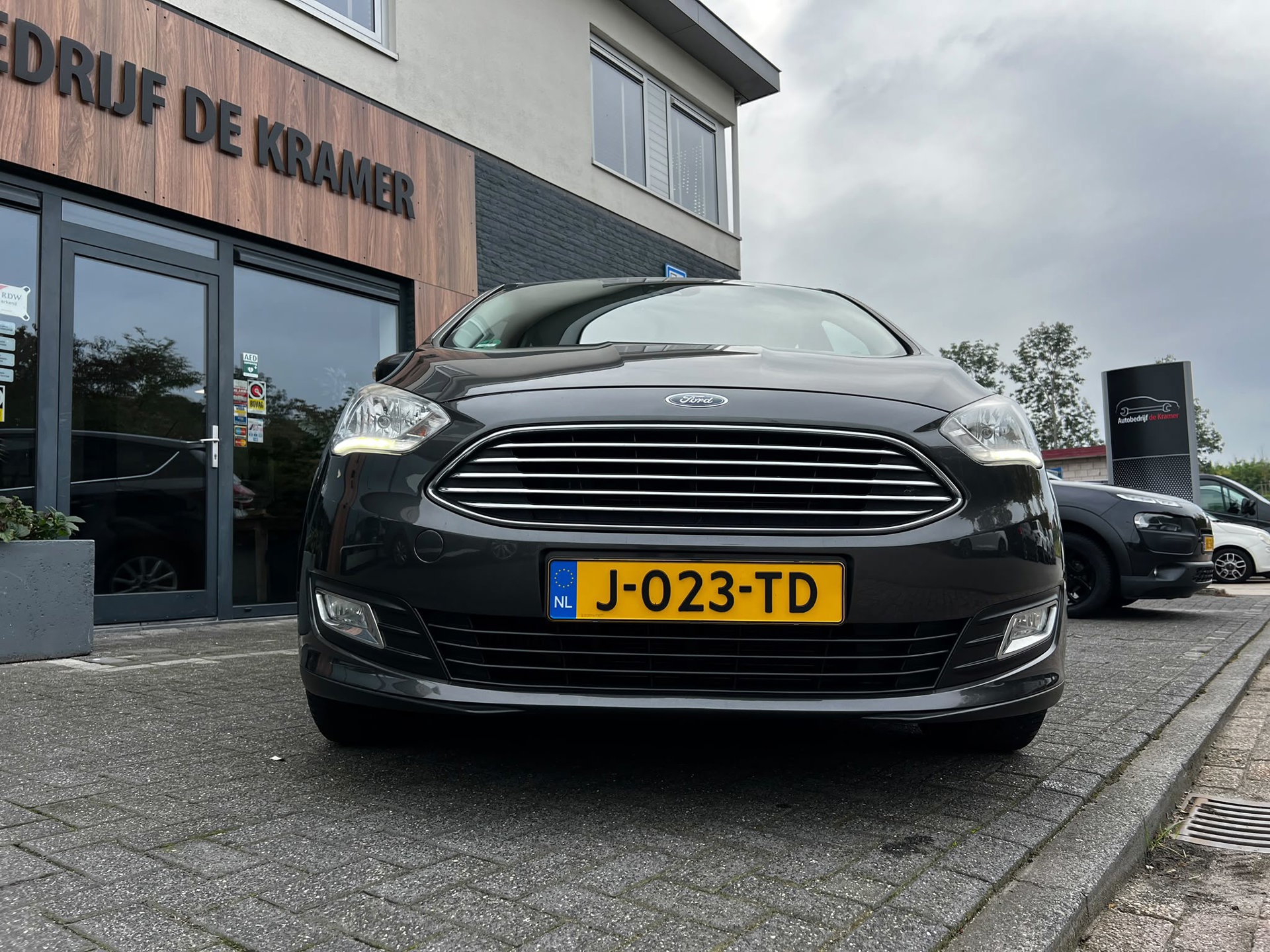 Ford C-Max 1.0 Titanium (2018), foto 10