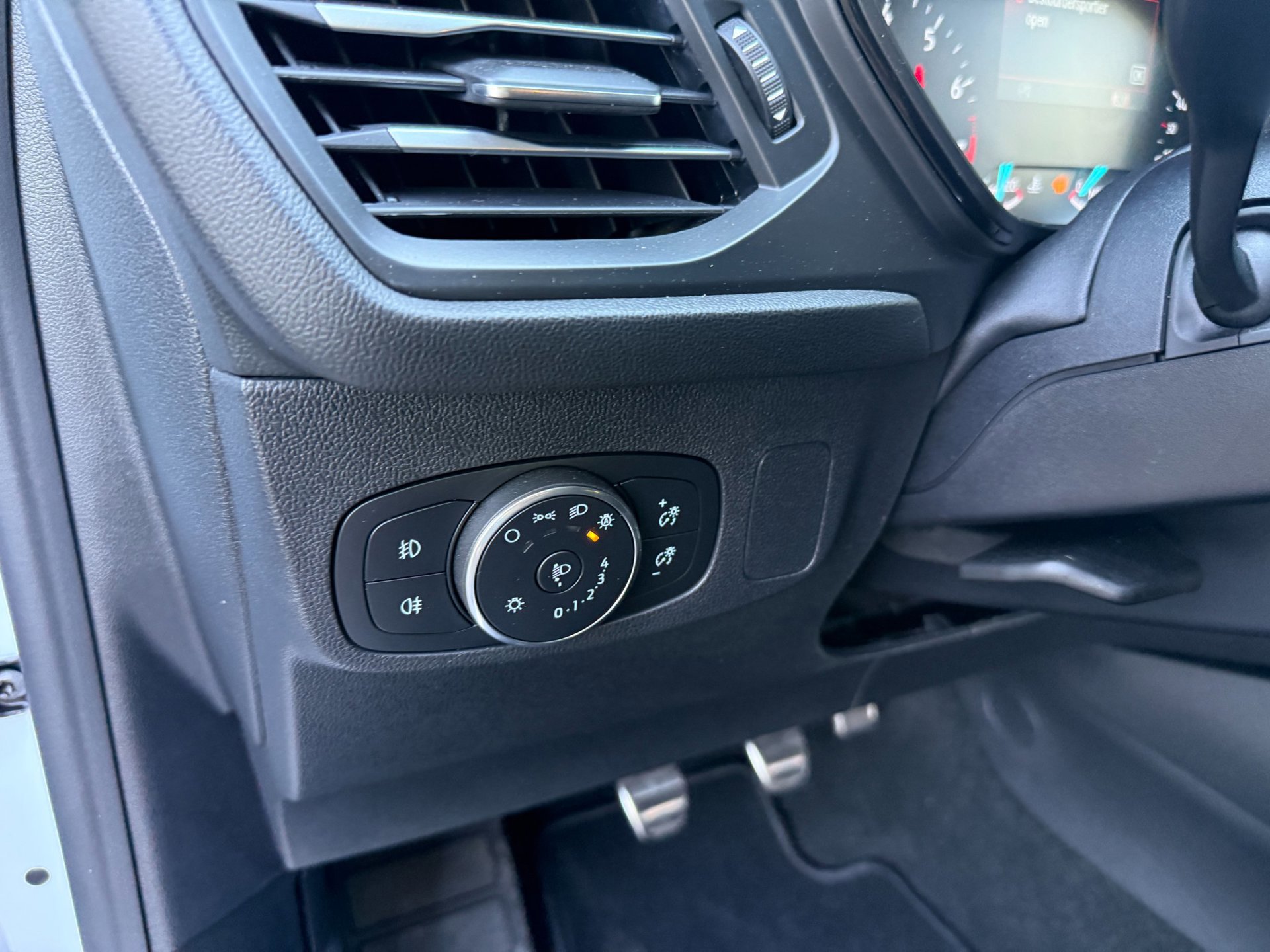 Ford Focus Wagon 1.0 Eco 125pk Hybrid ST Line (2023), foto 11