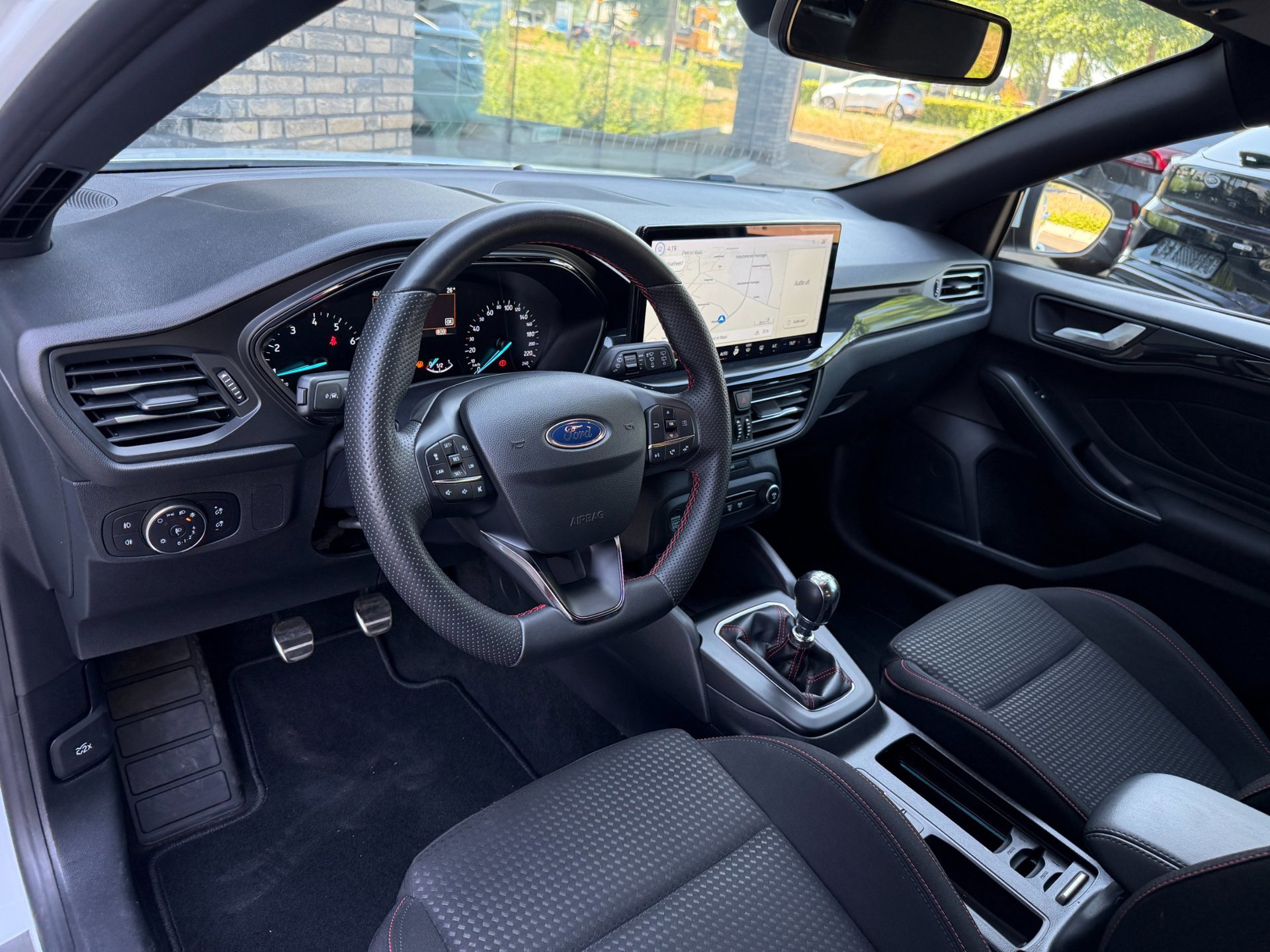 Ford Focus Wagon 1.0 Eco 125pk Hybrid ST Line (2023), foto 9