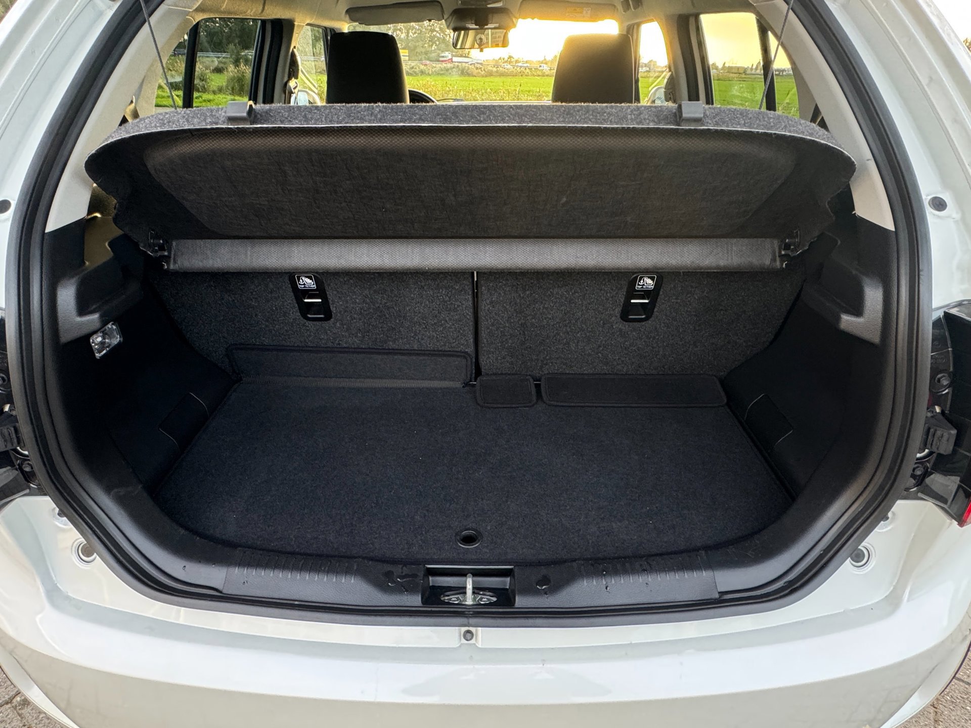 Suzuki Ignis 1.2 Smart Hybrid Style (2021), foto 30