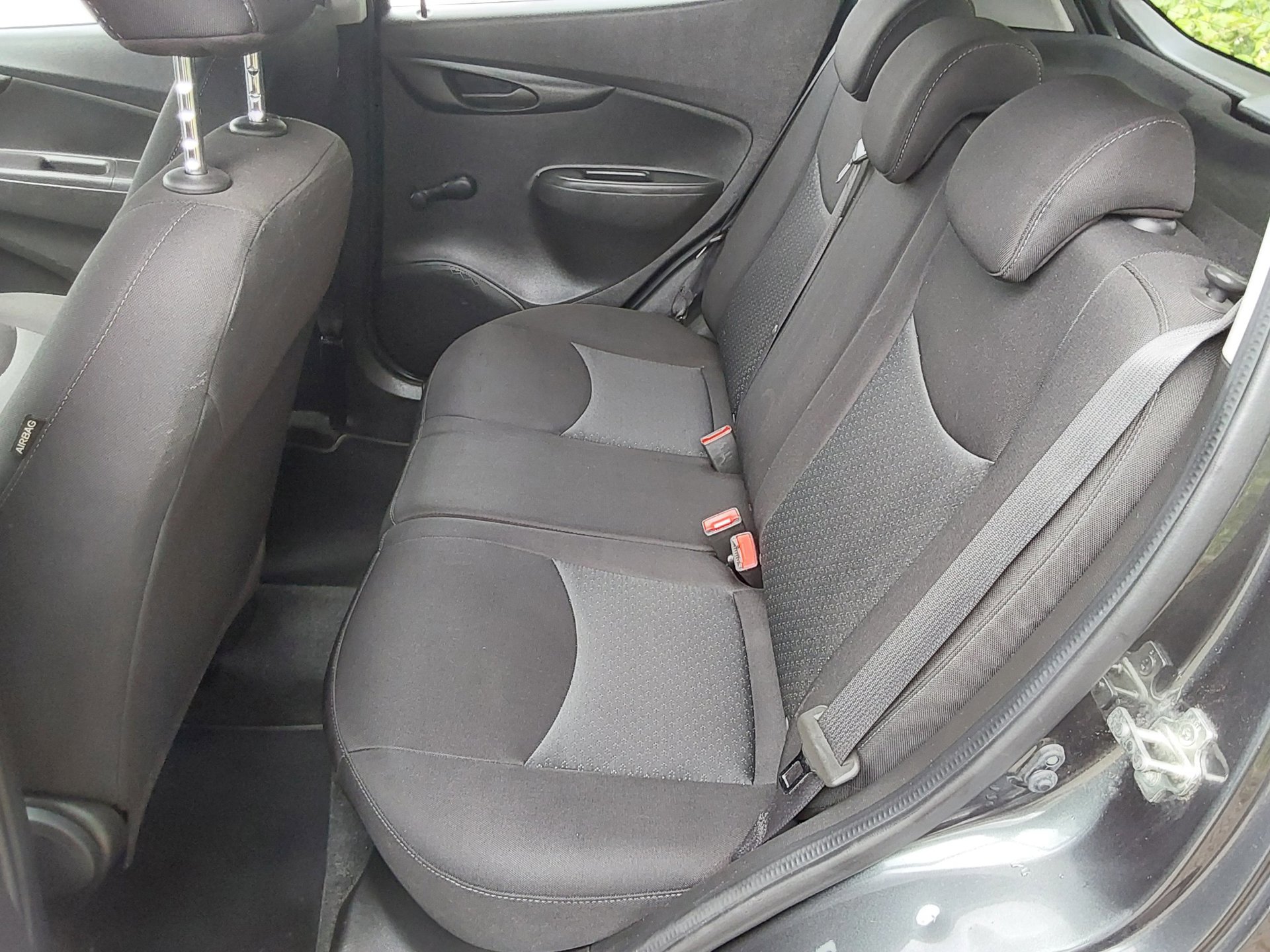 Opel Karl 1.0 ecoFLEX Edition (2018), foto 9