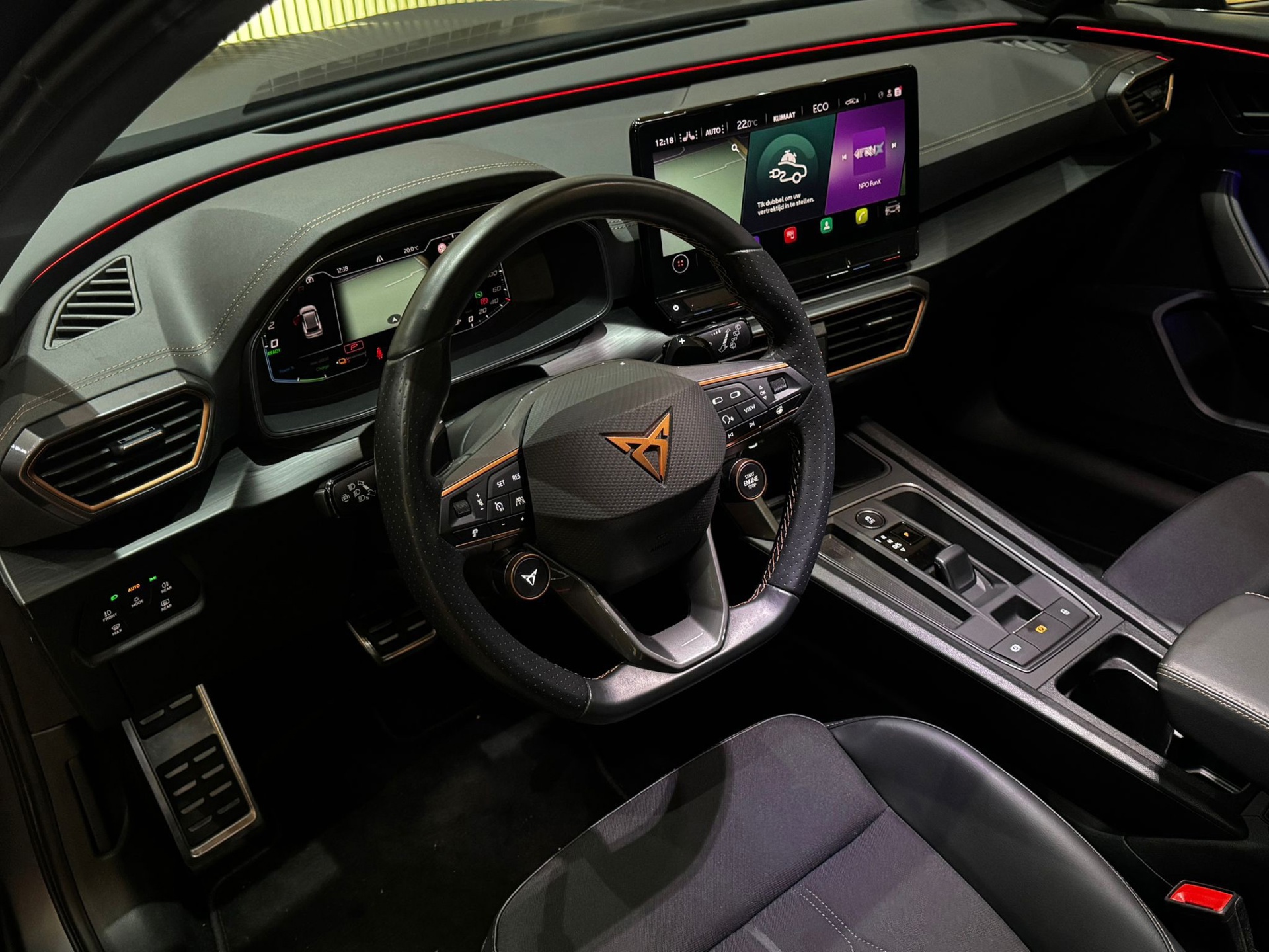CUPRA Formentor 1.4 e-Hybrid VZ Copper Edition (2022), foto 10