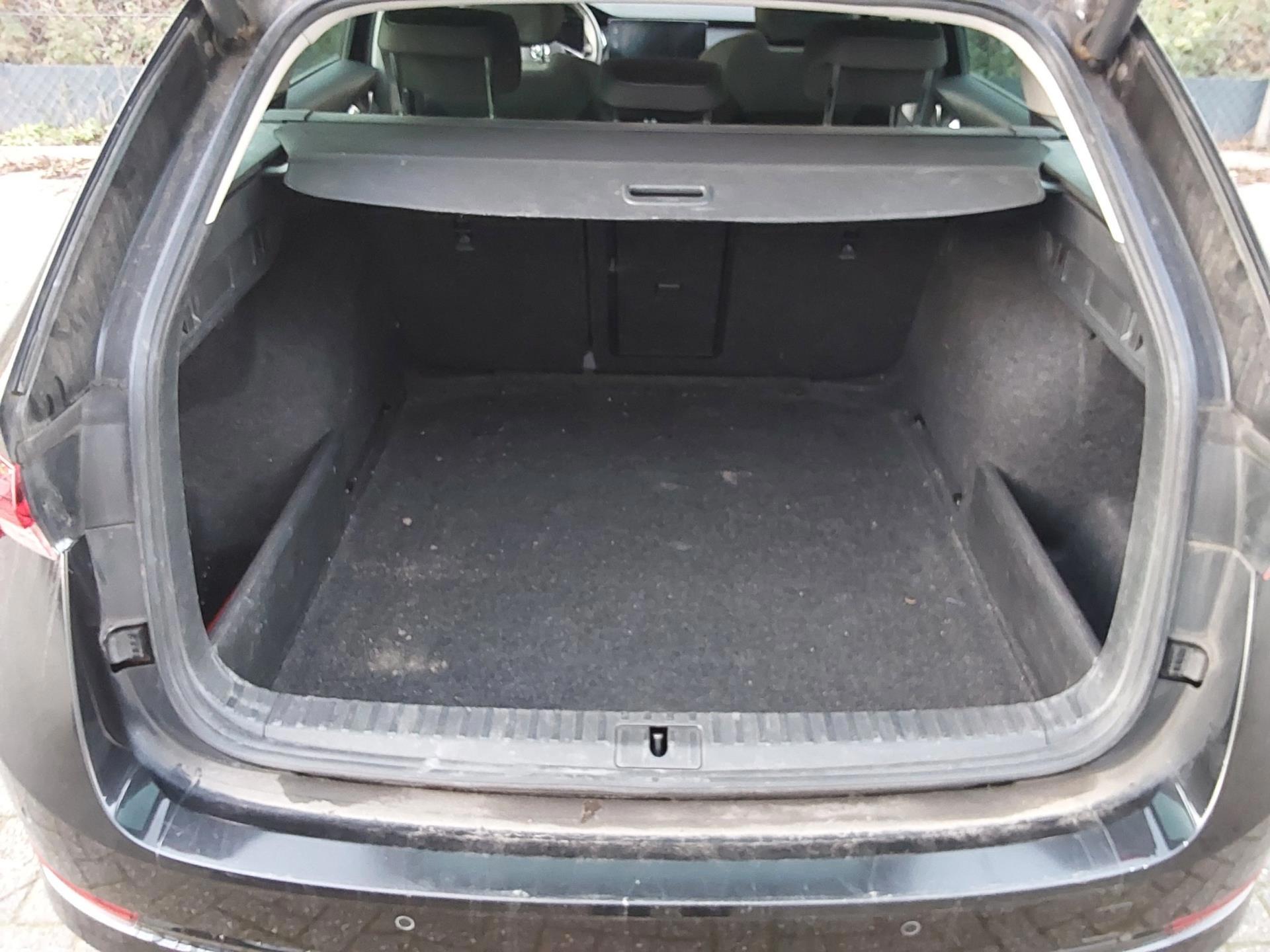 Skoda Octavia Combi 1.0 TSI Business Edition (2021), foto 18