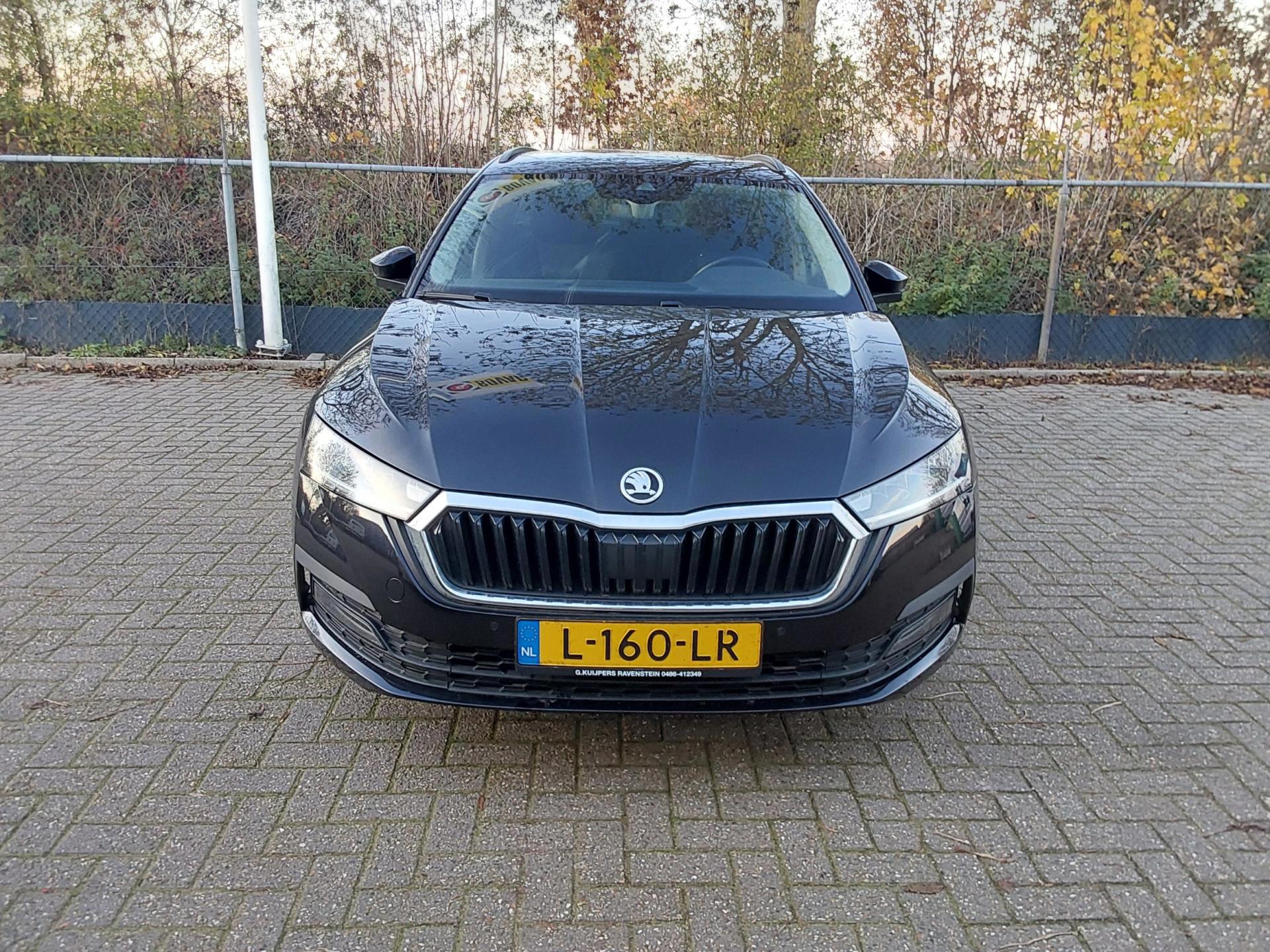 Skoda Octavia Combi 1.0 TSI Business Edition (2021), foto 5