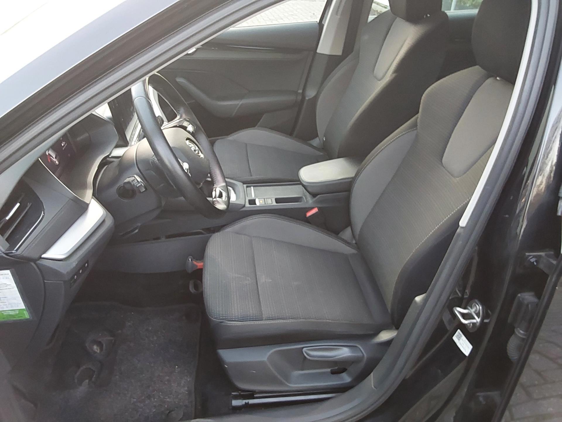 Skoda Octavia Combi 1.0 TSI Business Edition (2021), foto 7
