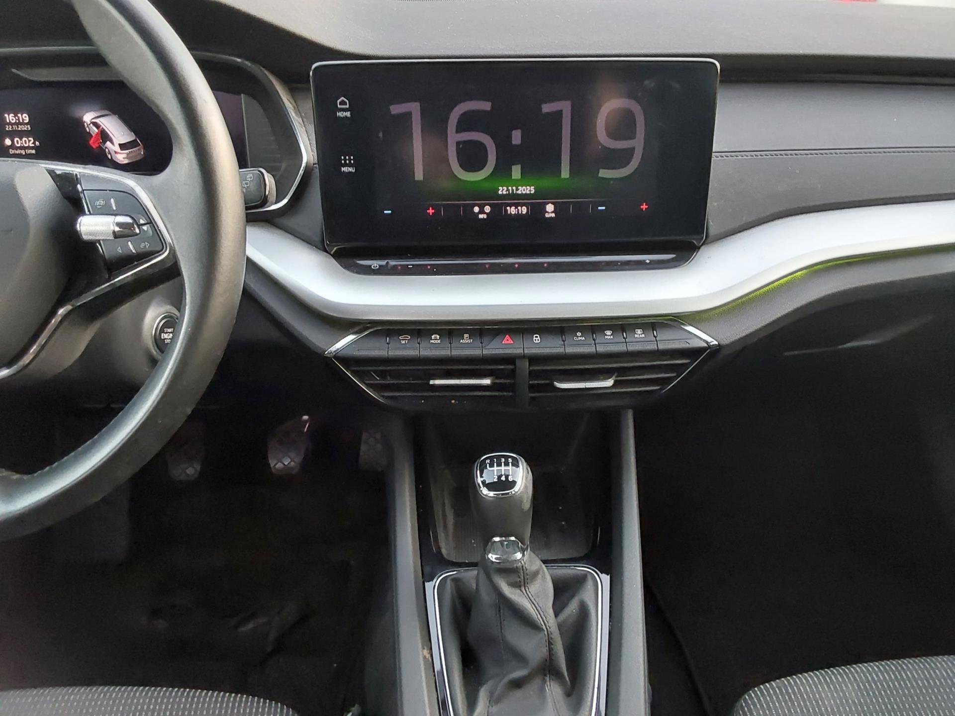 Skoda Octavia Combi 1.0 TSI Business Edition (2021), foto 10