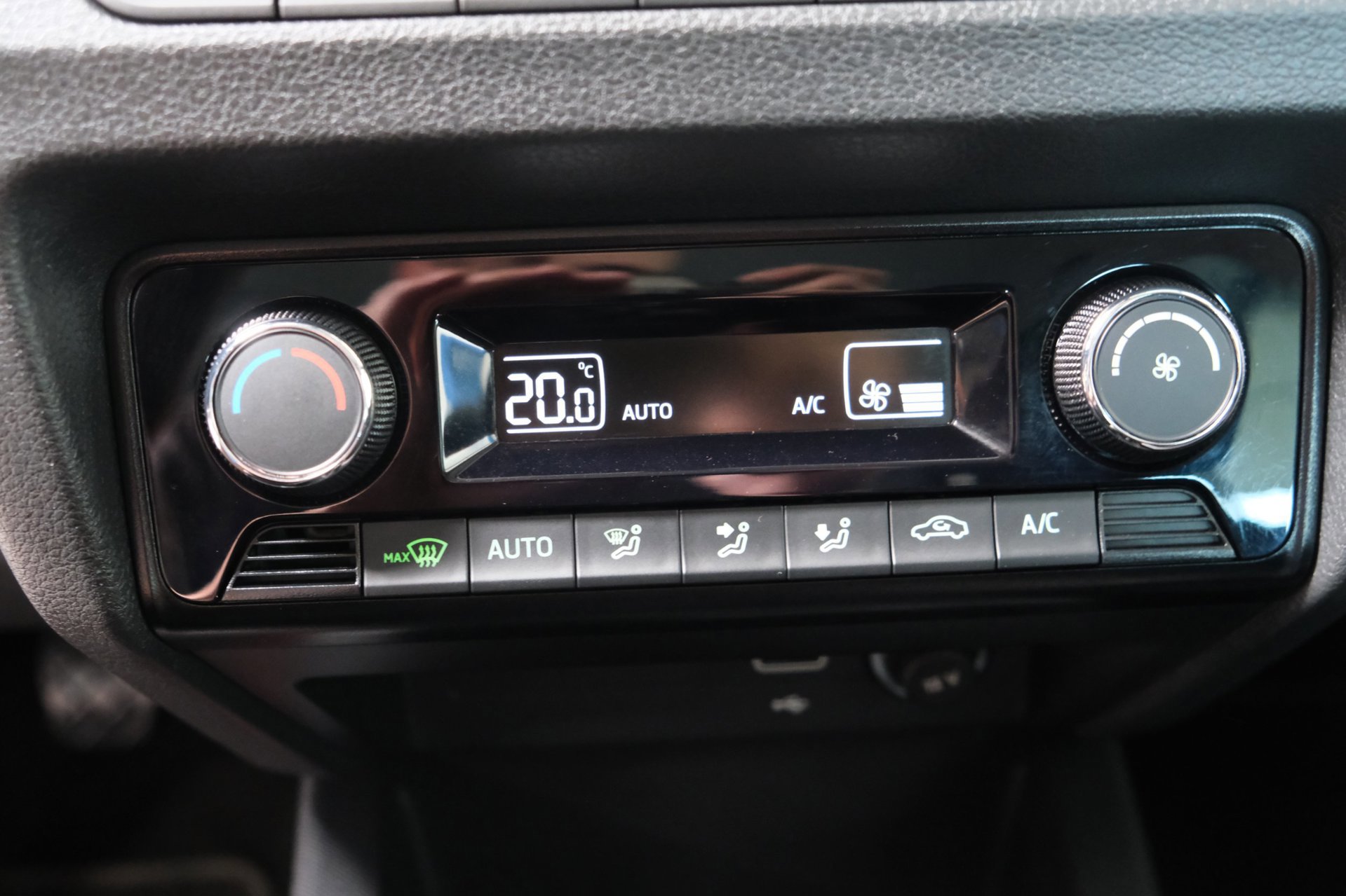 Skoda Fabia Combi 1.0 TSI Ambition (2021), foto 23