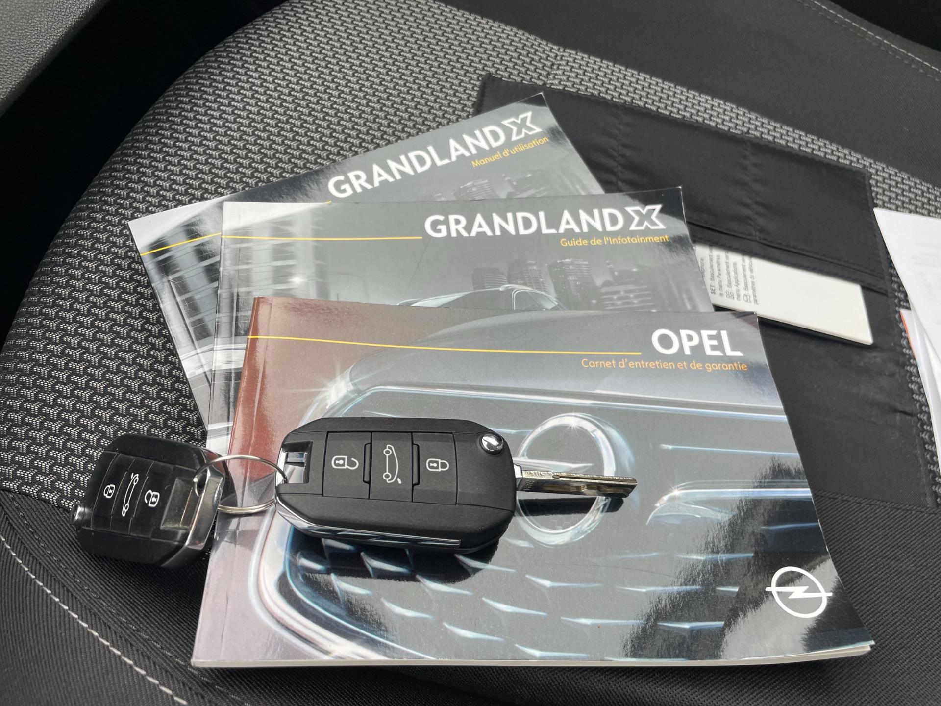 Opel Grandland X 1.2 Turbo Business Edition (2020), foto 28