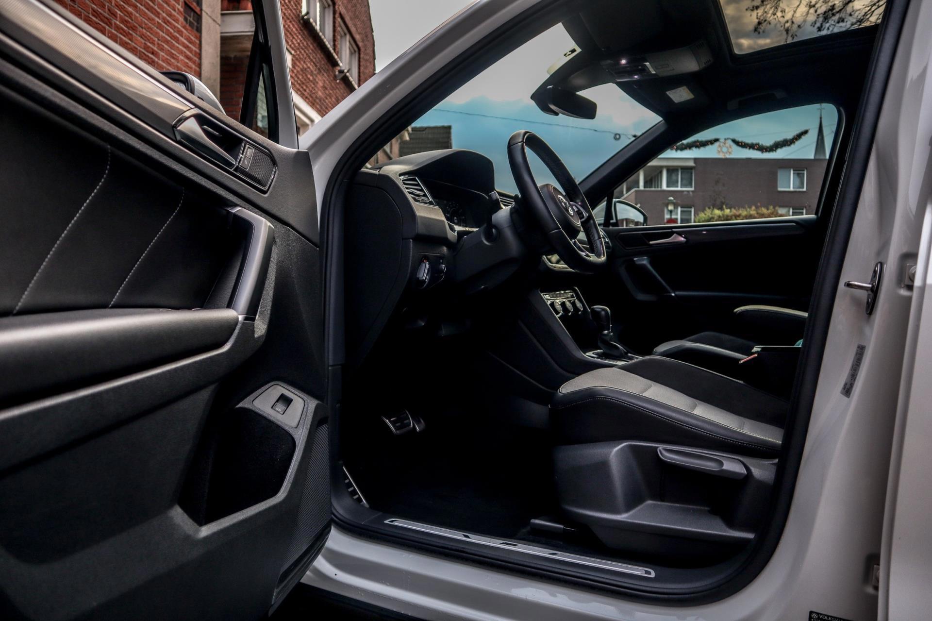 Volkswagen Tiguan 2.0 TSI 220PK 4Motion R-line (2018), foto 14