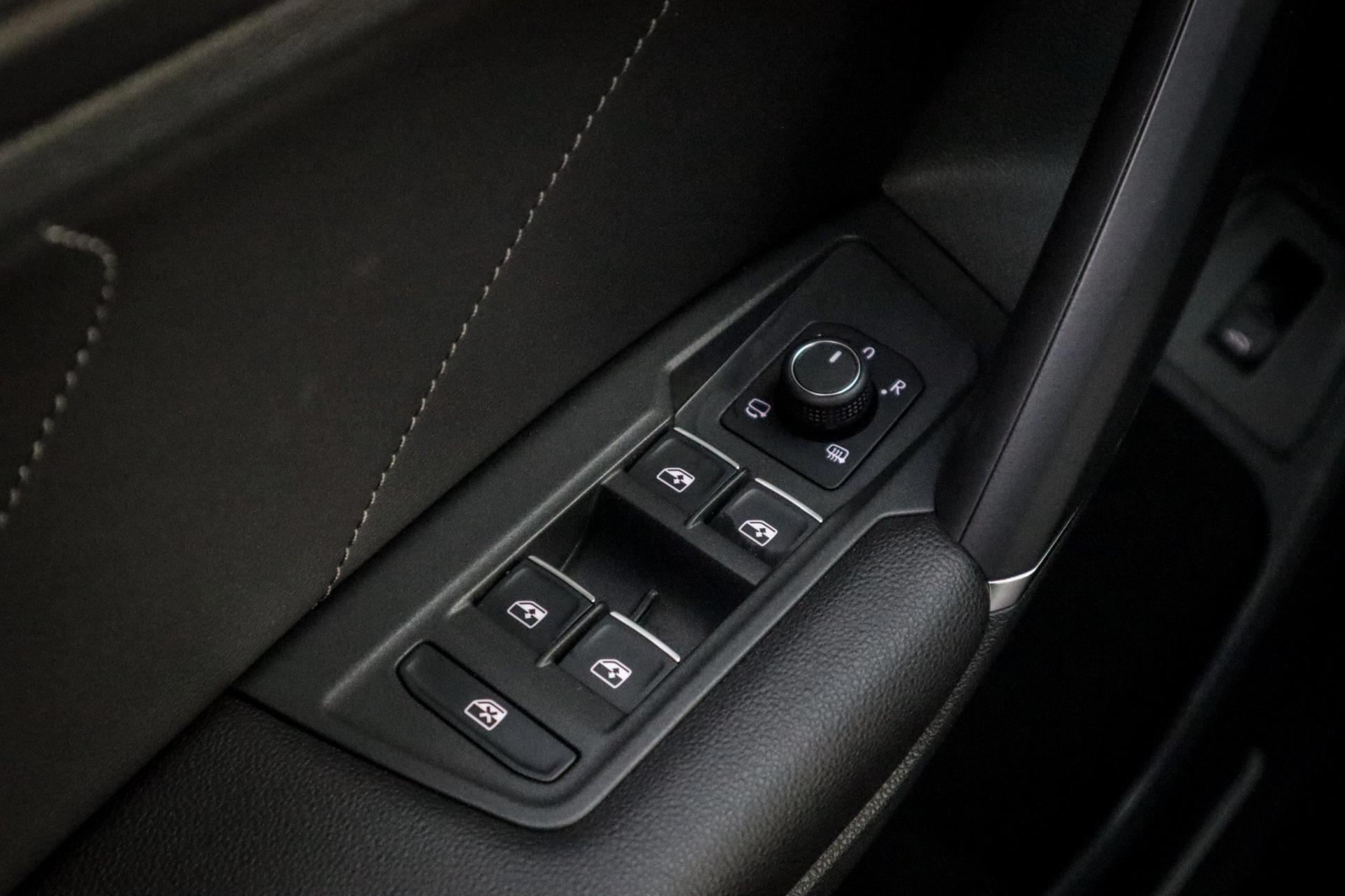 Volkswagen Tiguan 2.0 TSI 220PK 4Motion R-line (2018), foto 28