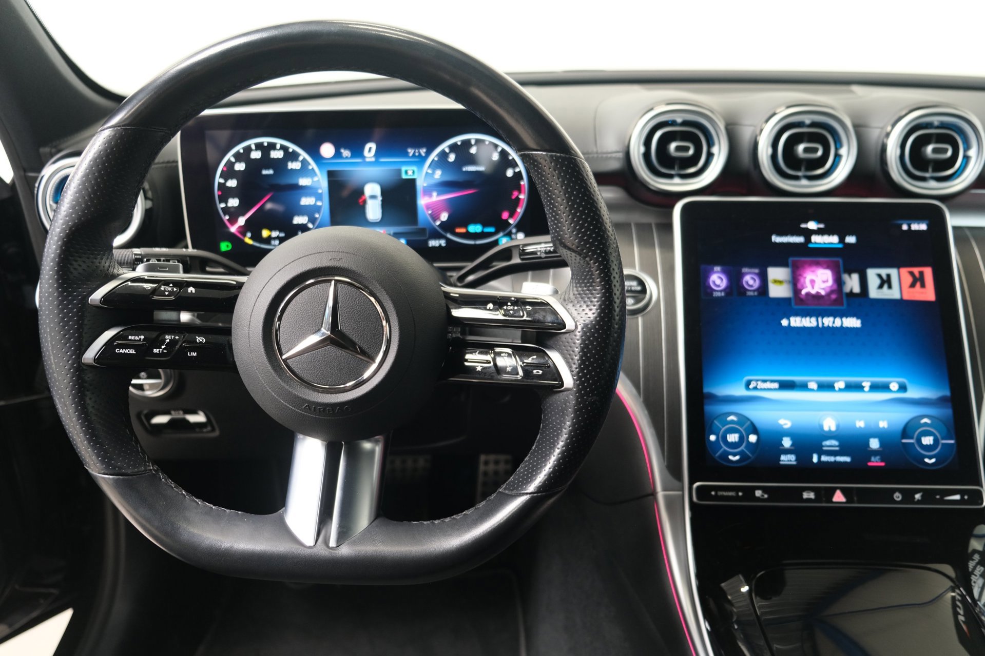 Mercedes-Benz C-klasse Estate 200 Luxury Line (2022), foto 22