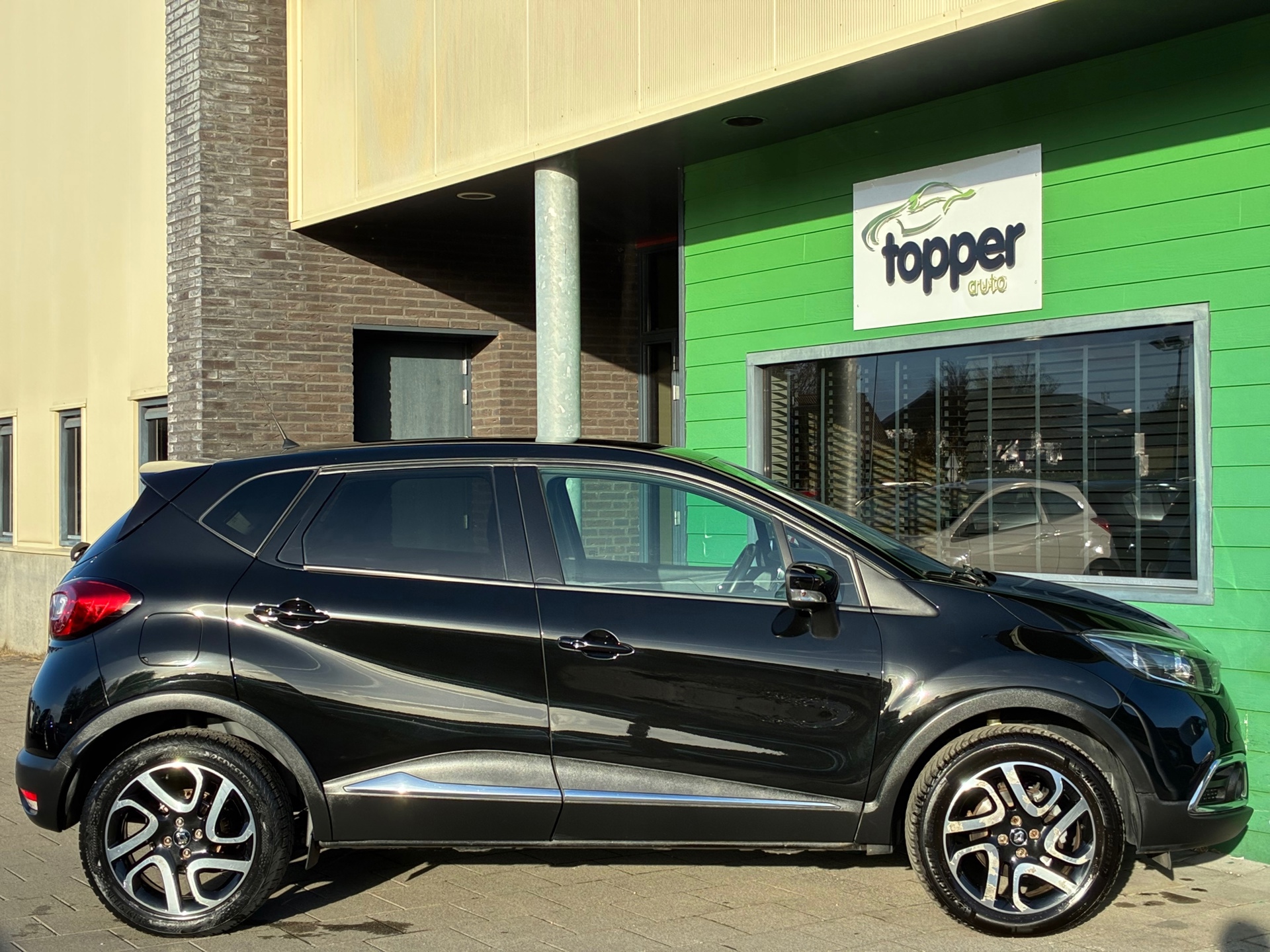 Renault Captur 1.2 TCe Dynamique (2017), foto 8