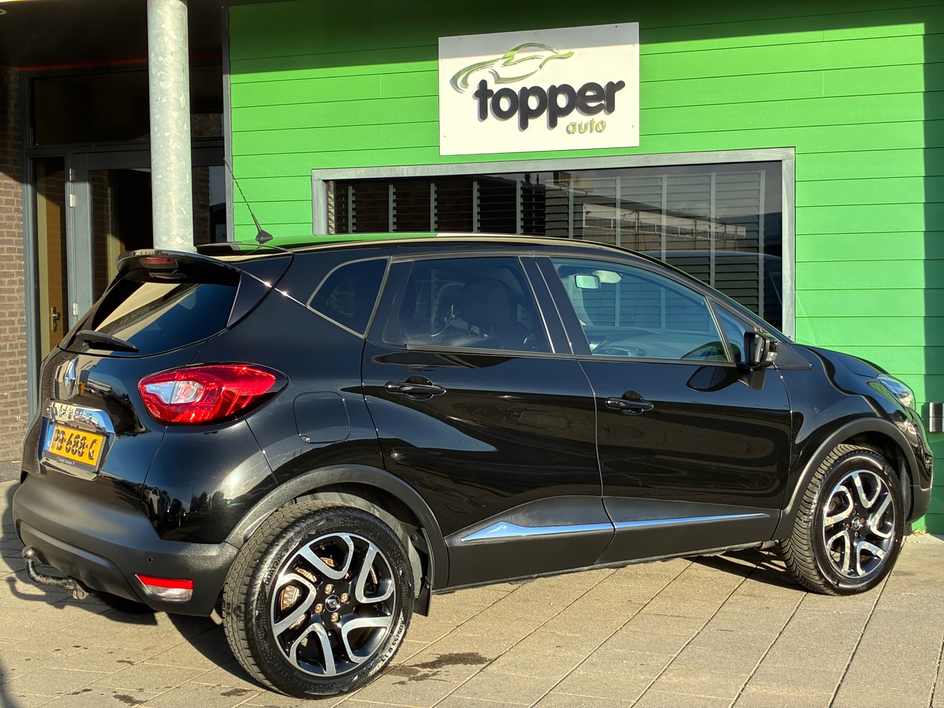 Renault Captur 1.2 TCe Dynamique (2017), foto 9