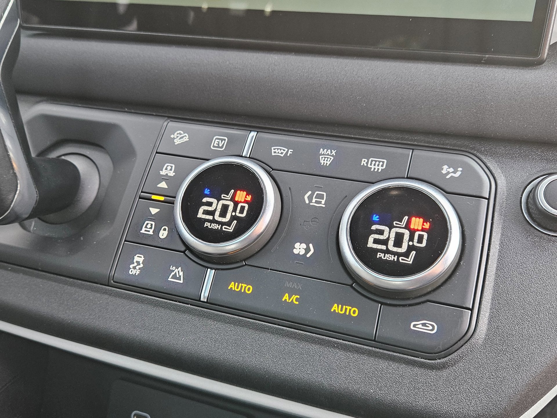 Land Rover Defender 110 110 2.0 P400e (2021), foto 19