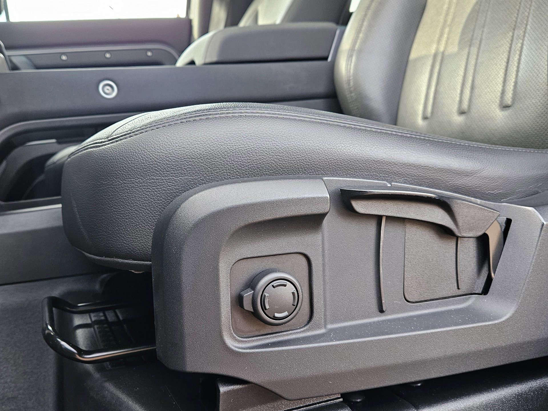 Land Rover Defender 110 110 2.0 P400e (2021), foto 27