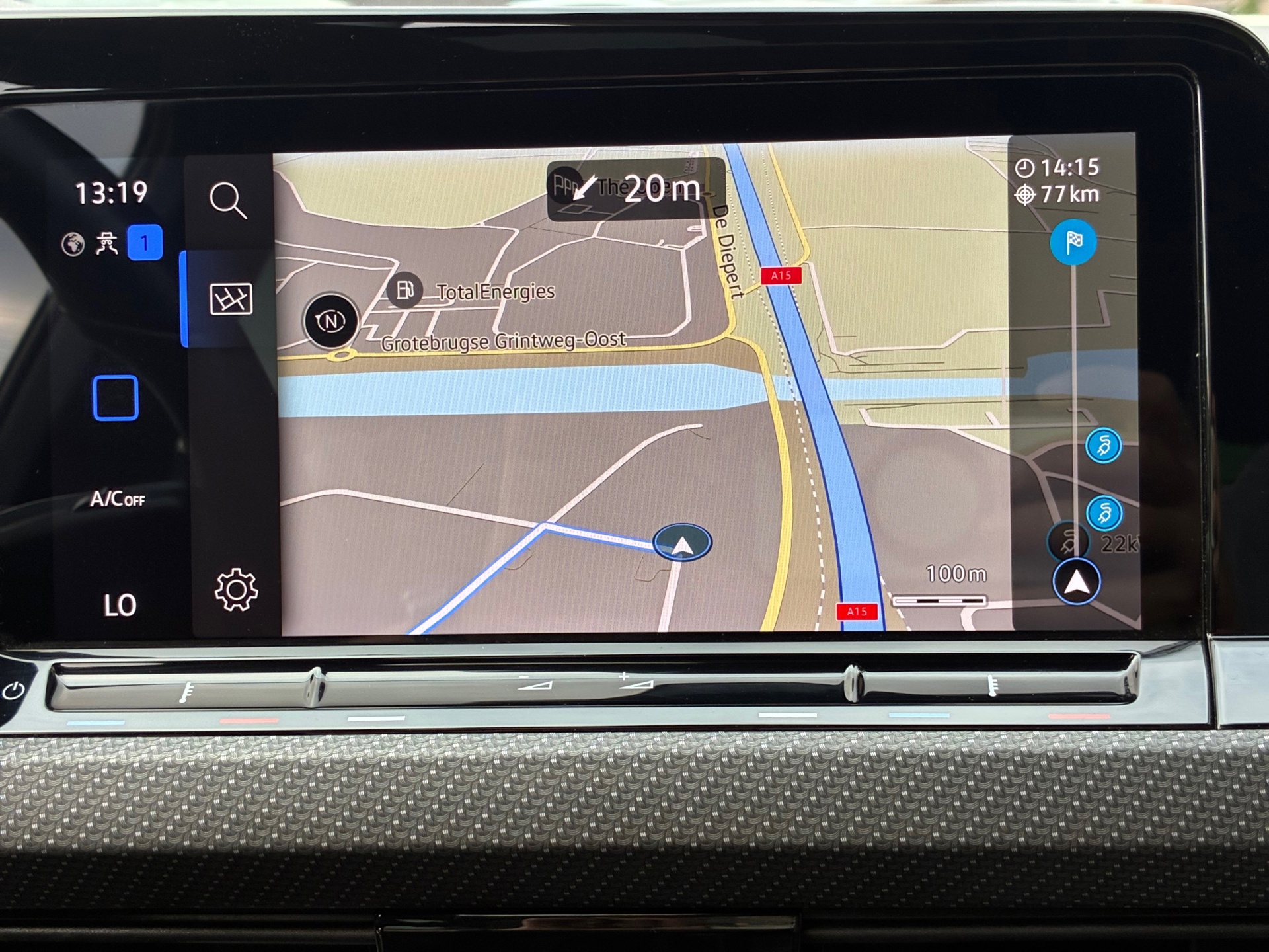 Volkswagen Golf 1.5 eTSI R-Line Business (2022), foto 20