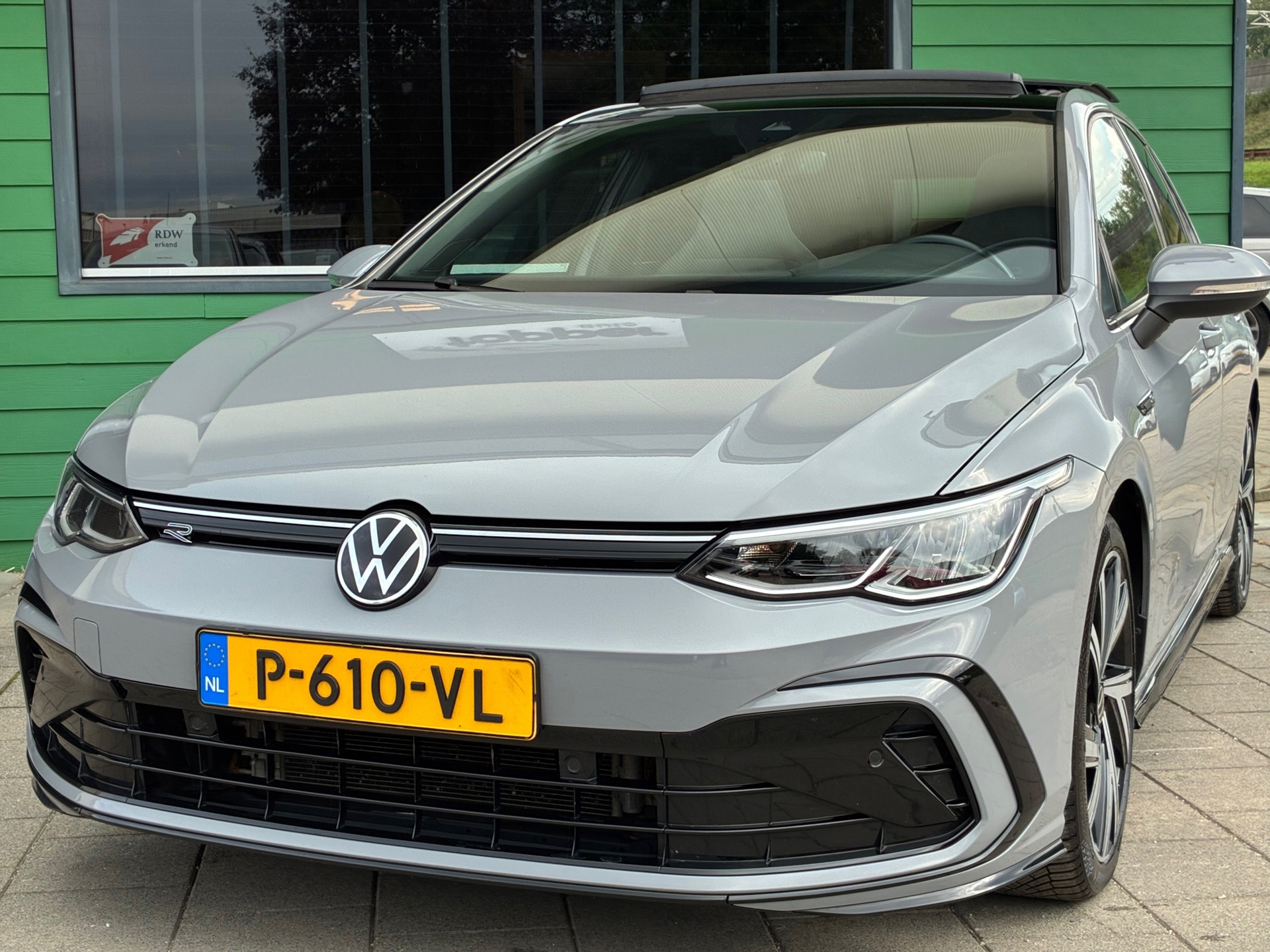 Volkswagen Golf 1.5 eTSI R-Line Business (2022), foto 4