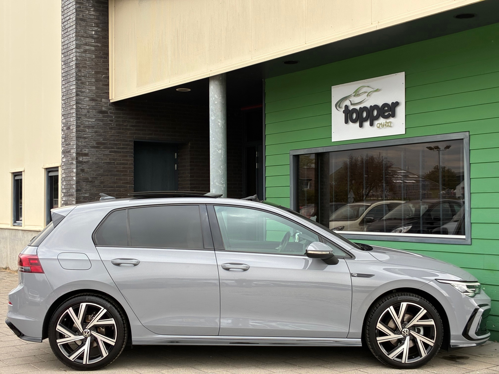 Volkswagen Golf 1.5 eTSI R-Line Business (2022), foto 8