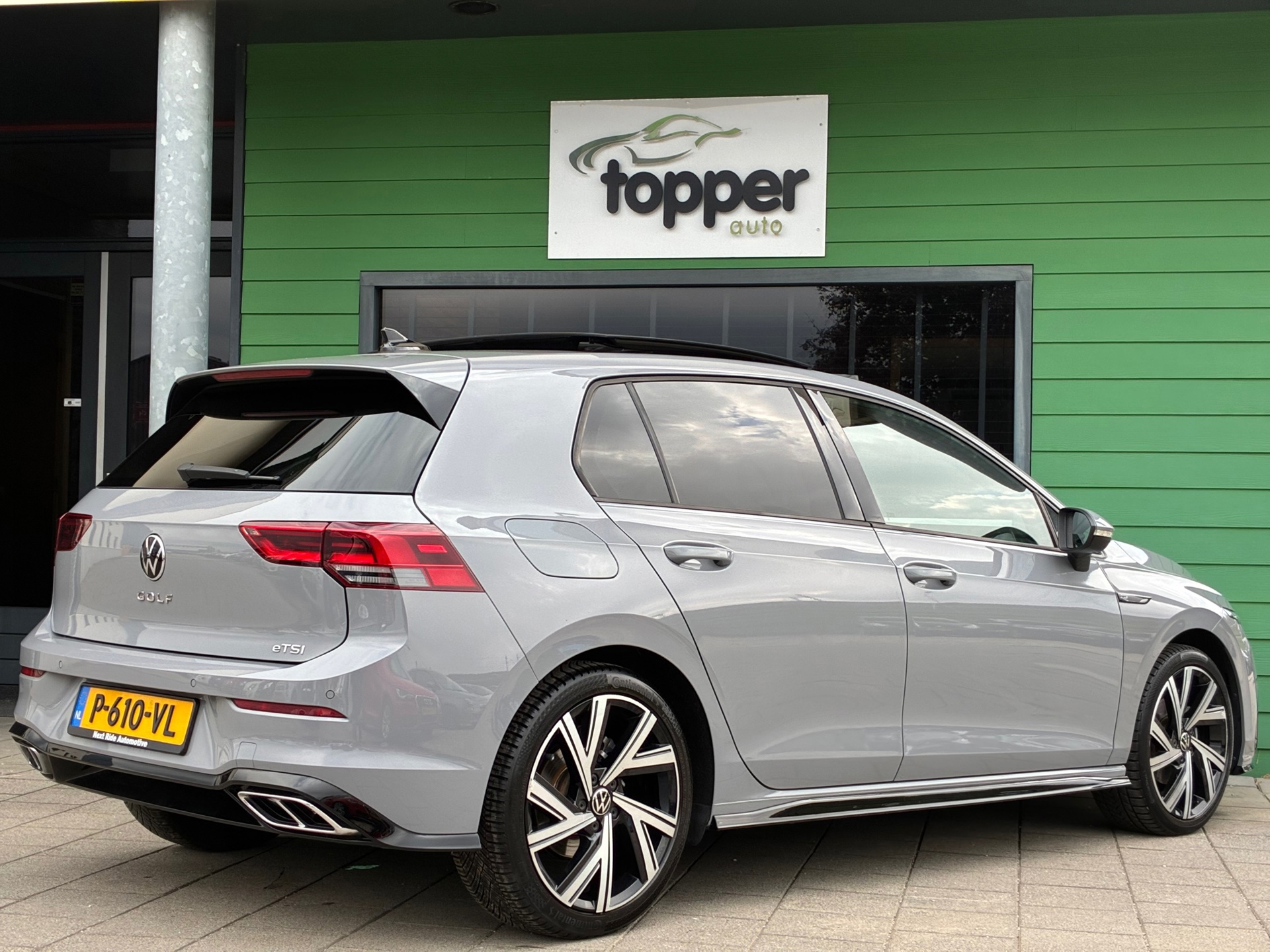 Volkswagen Golf 1.5 eTSI R-Line Business (2022), foto 9