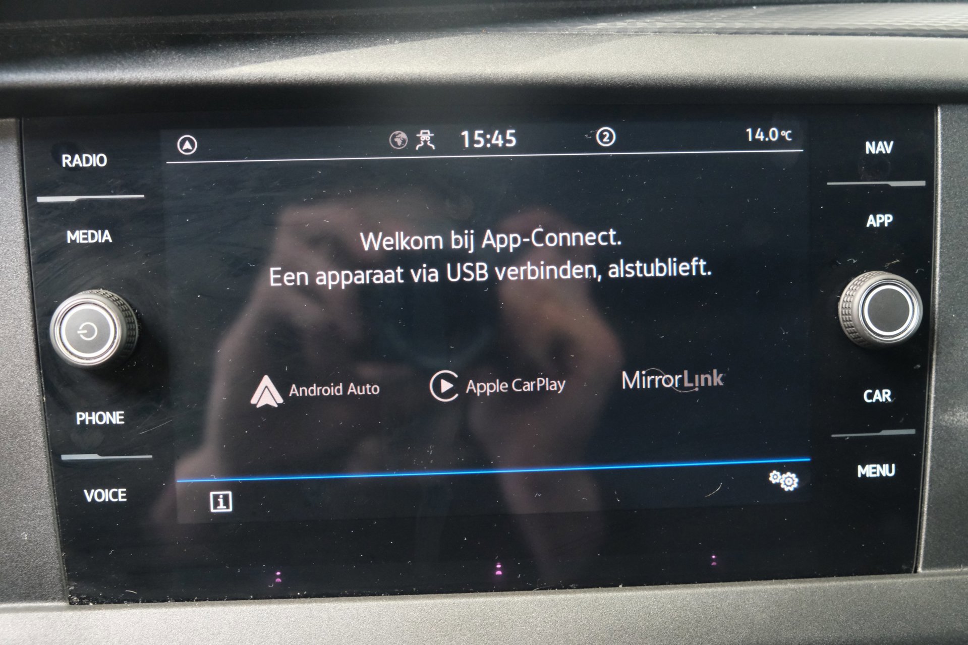 Volkswagen Transporter 2.0 TDI L2H1 28 > Schade < (2023), foto 23
