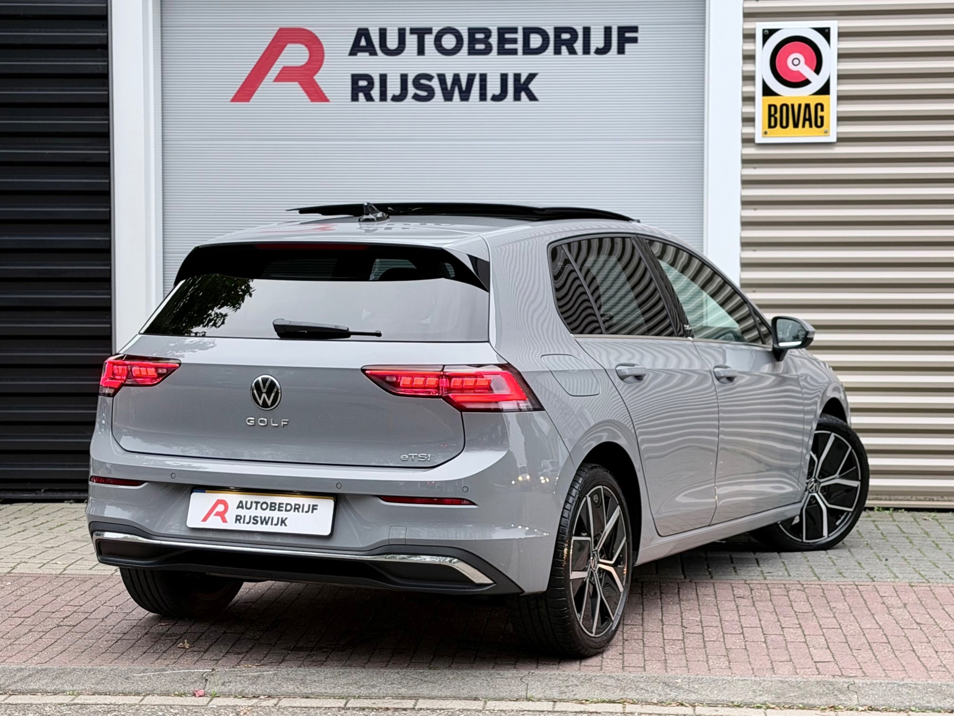 Volkswagen Golf 1.5 eTSI (2024), foto 4