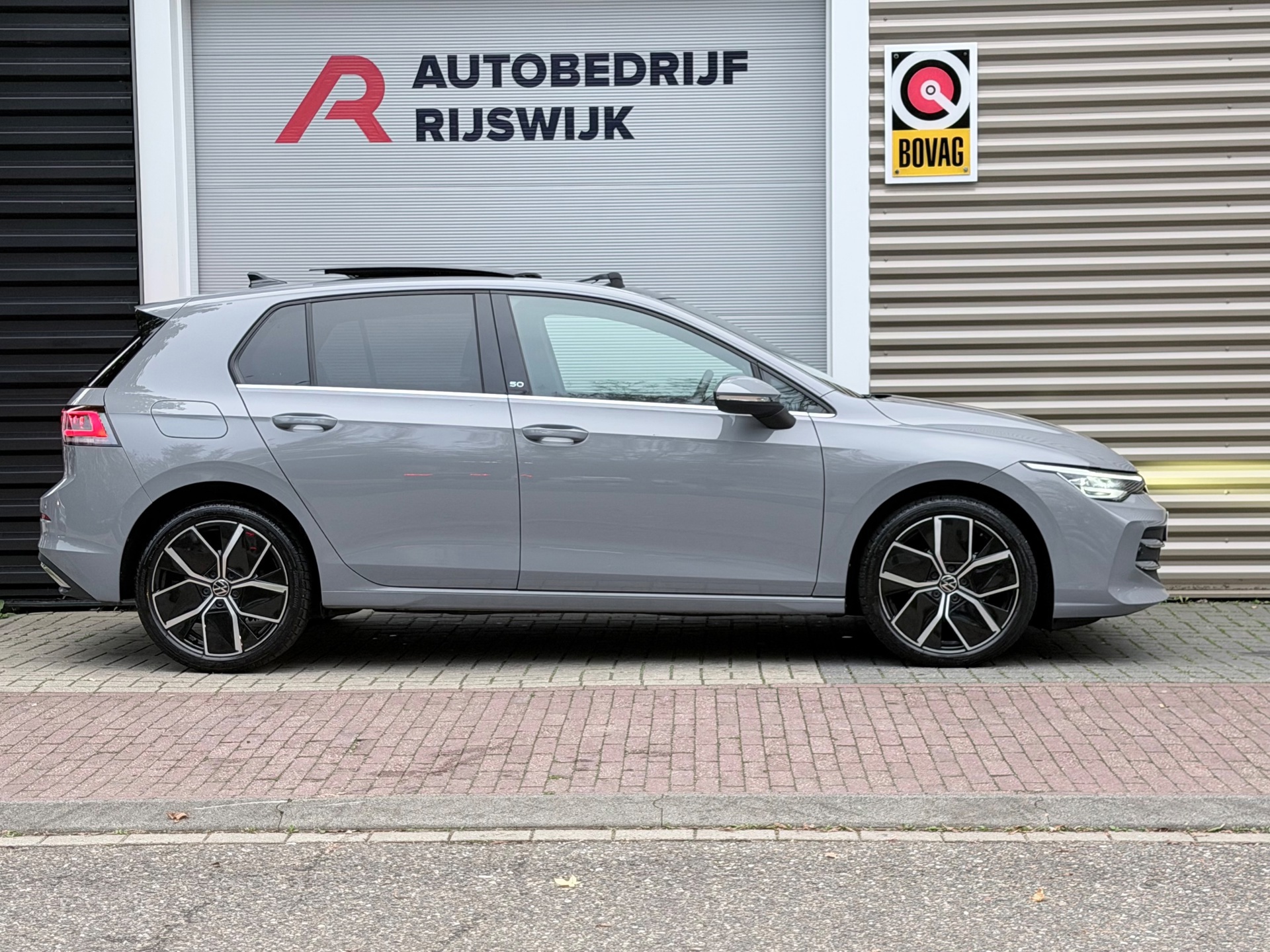 Volkswagen Golf 1.5 eTSI (2024), foto 5