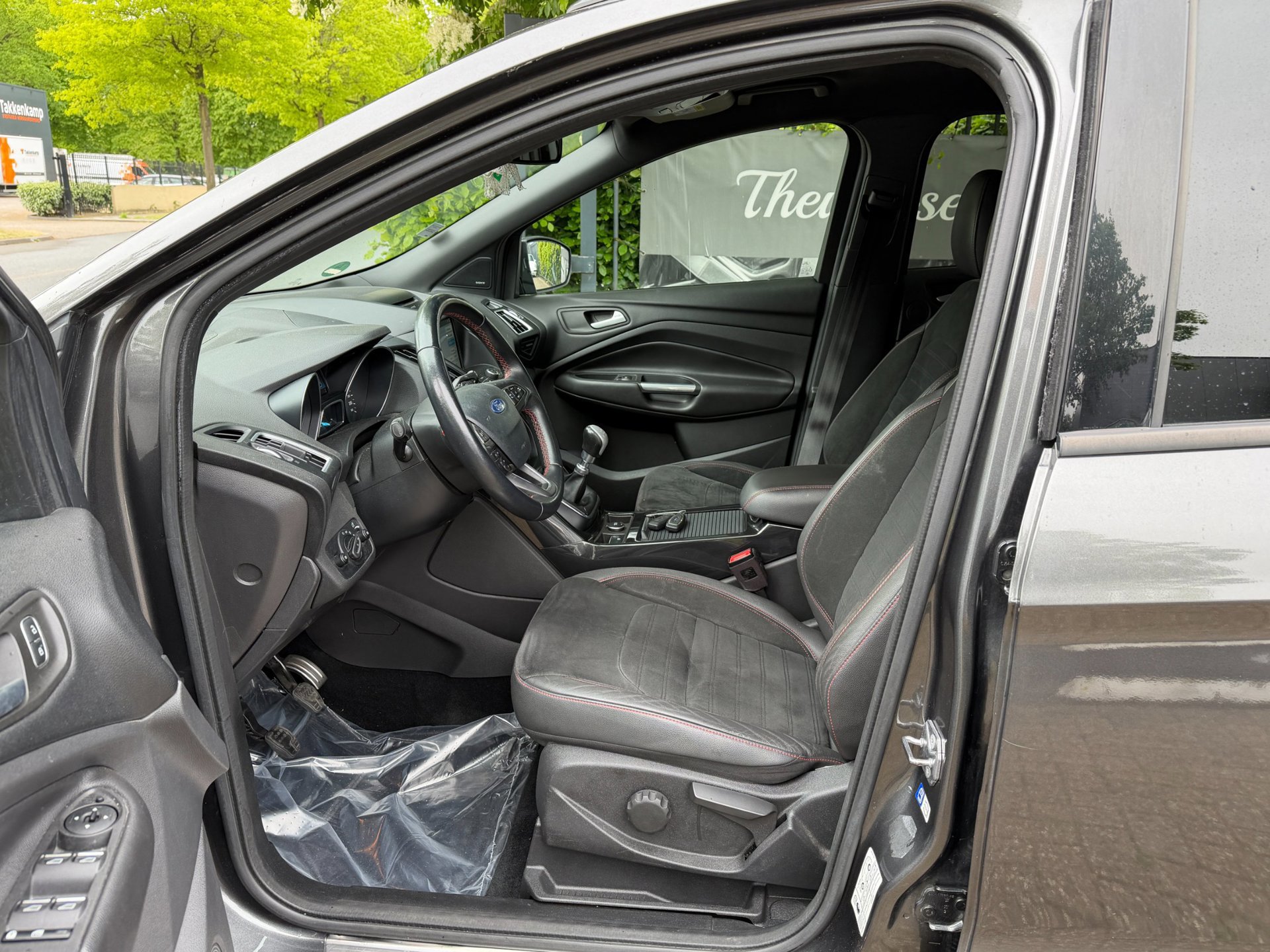 Ford Kuga 1.5 EcoBoost ST Line 95.595 (2018), foto 117