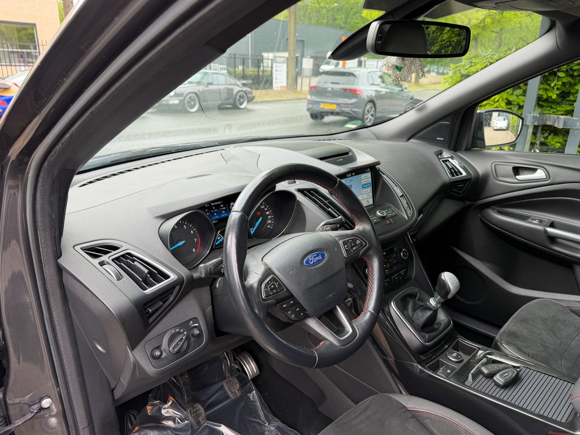 Ford Kuga 1.5 EcoBoost ST Line 95.595 (2018), foto 118