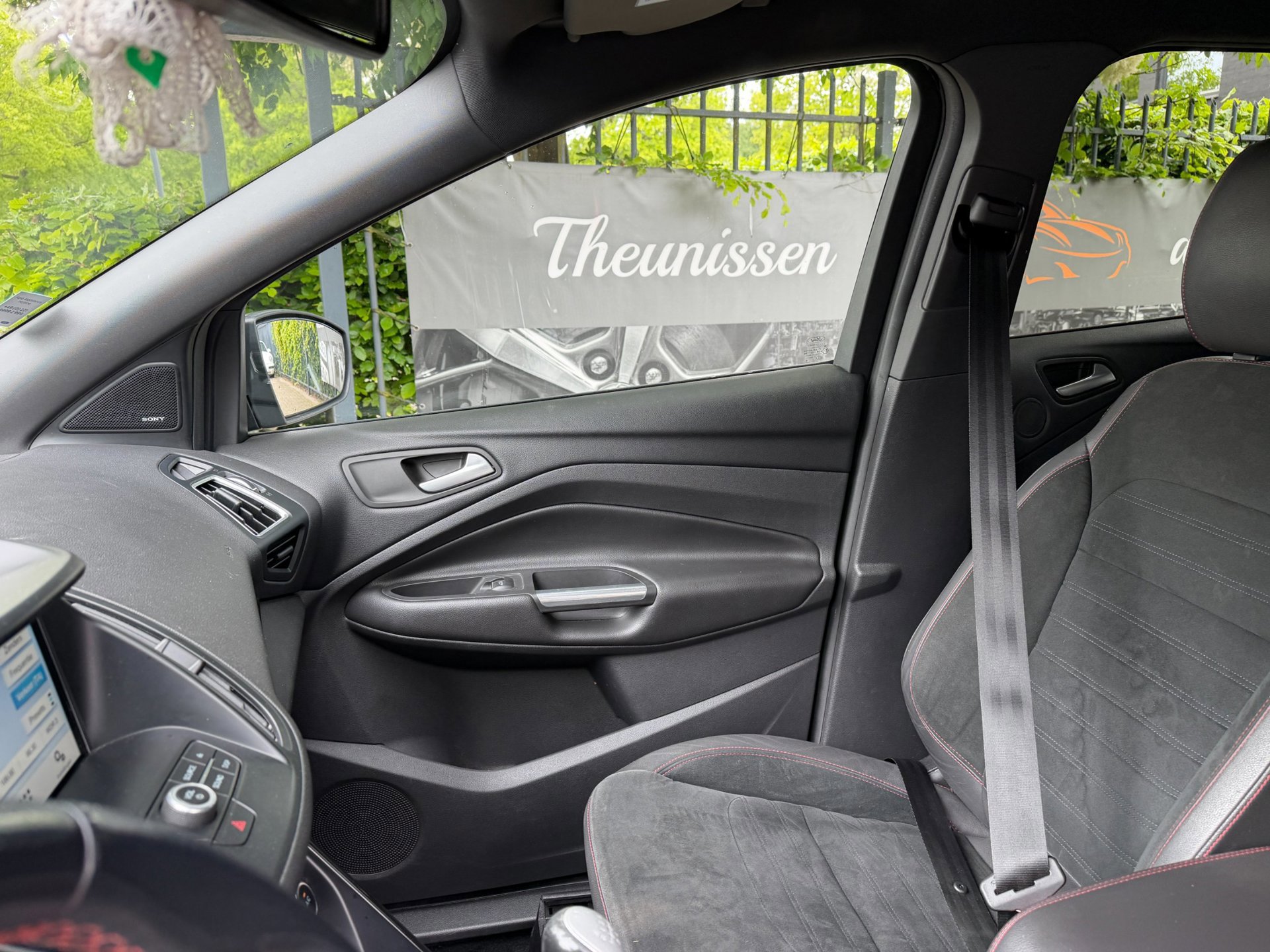 Ford Kuga 1.5 EcoBoost ST Line 95.595 (2018), foto 119