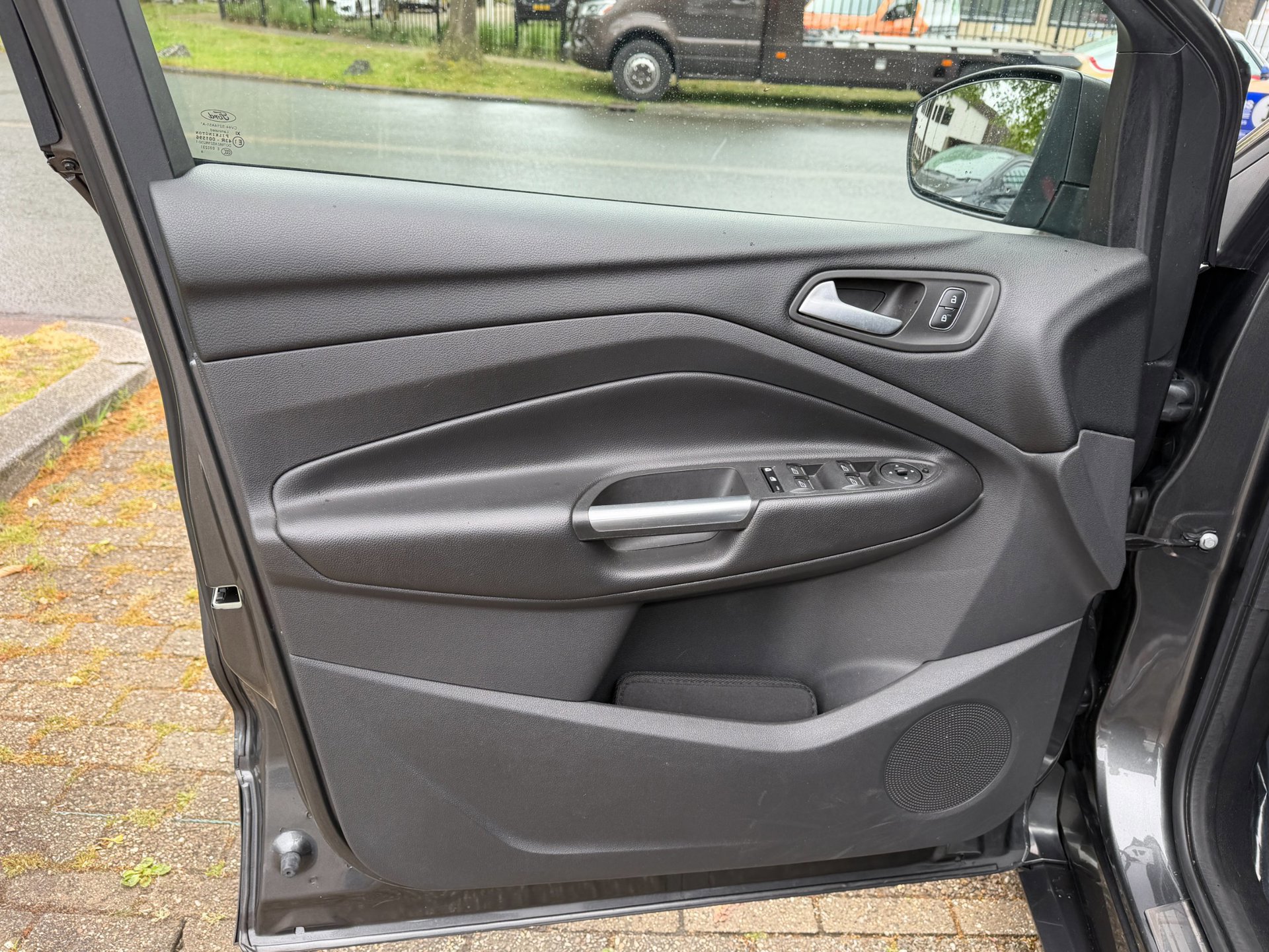 Ford Kuga 1.5 EcoBoost ST Line 95.595 (2018), foto 124
