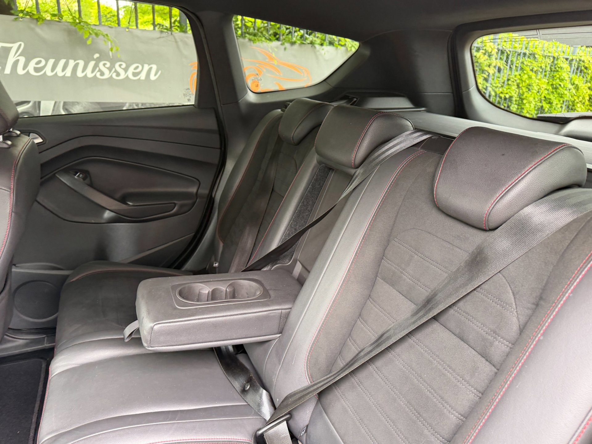 Ford Kuga 1.5 EcoBoost ST Line 95.595 (2018), foto 126