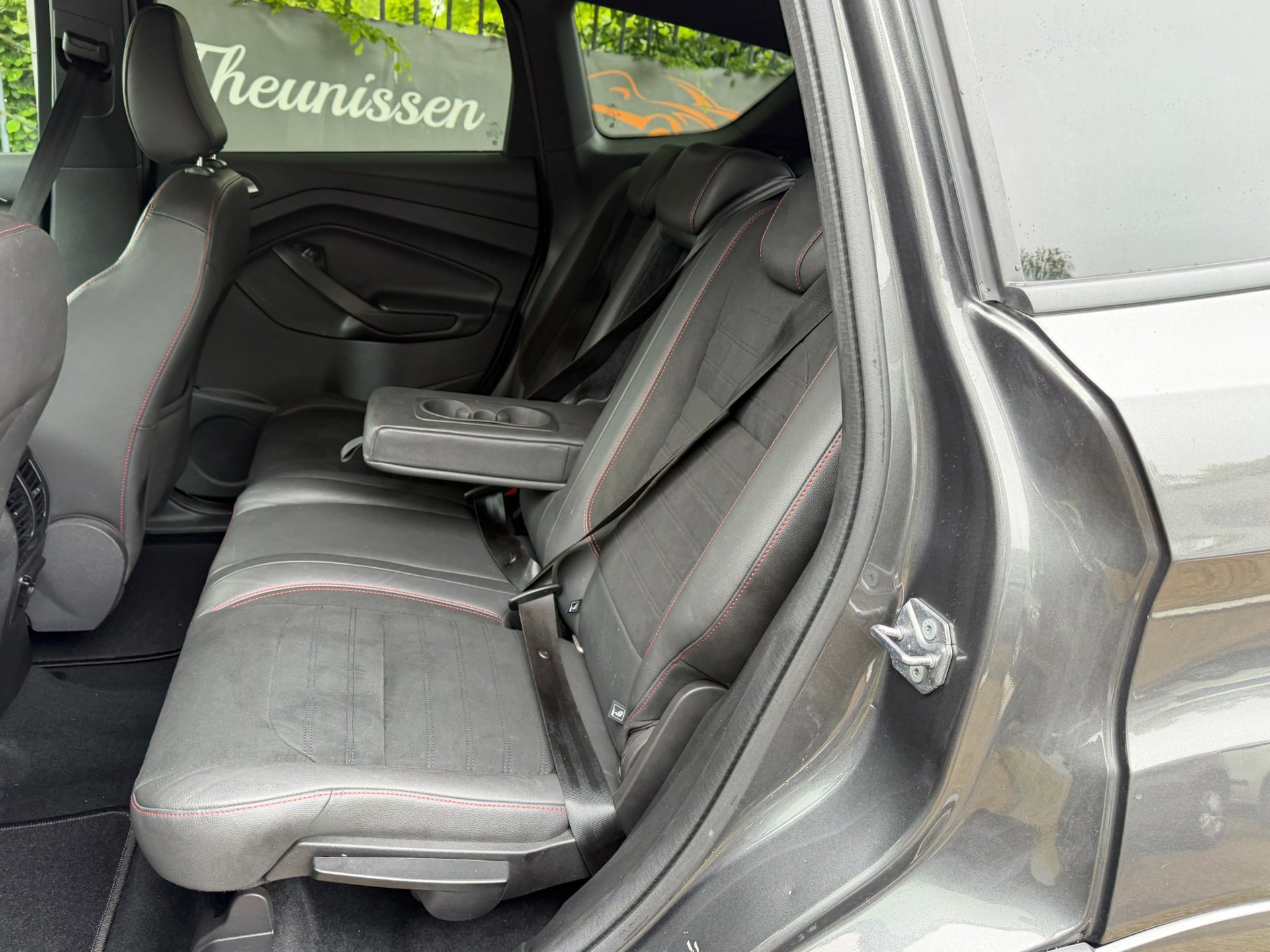 Ford Kuga 1.5 EcoBoost ST Line 95.595 (2018), foto 127