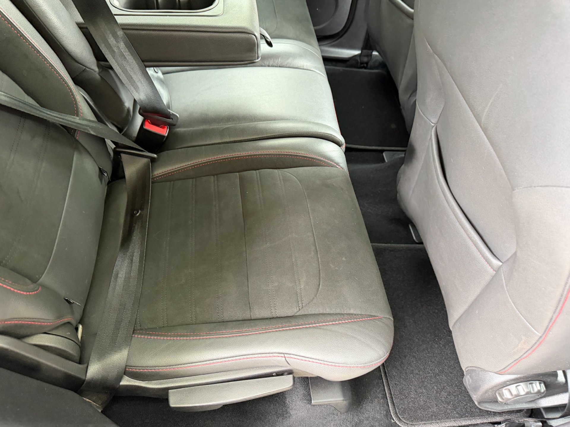 Ford Kuga 1.5 EcoBoost ST Line 95.595 (2018), foto 136