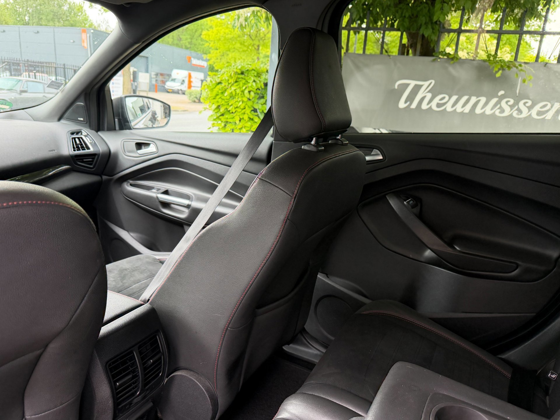 Ford Kuga 1.5 EcoBoost ST Line 95.595 (2018), foto 21