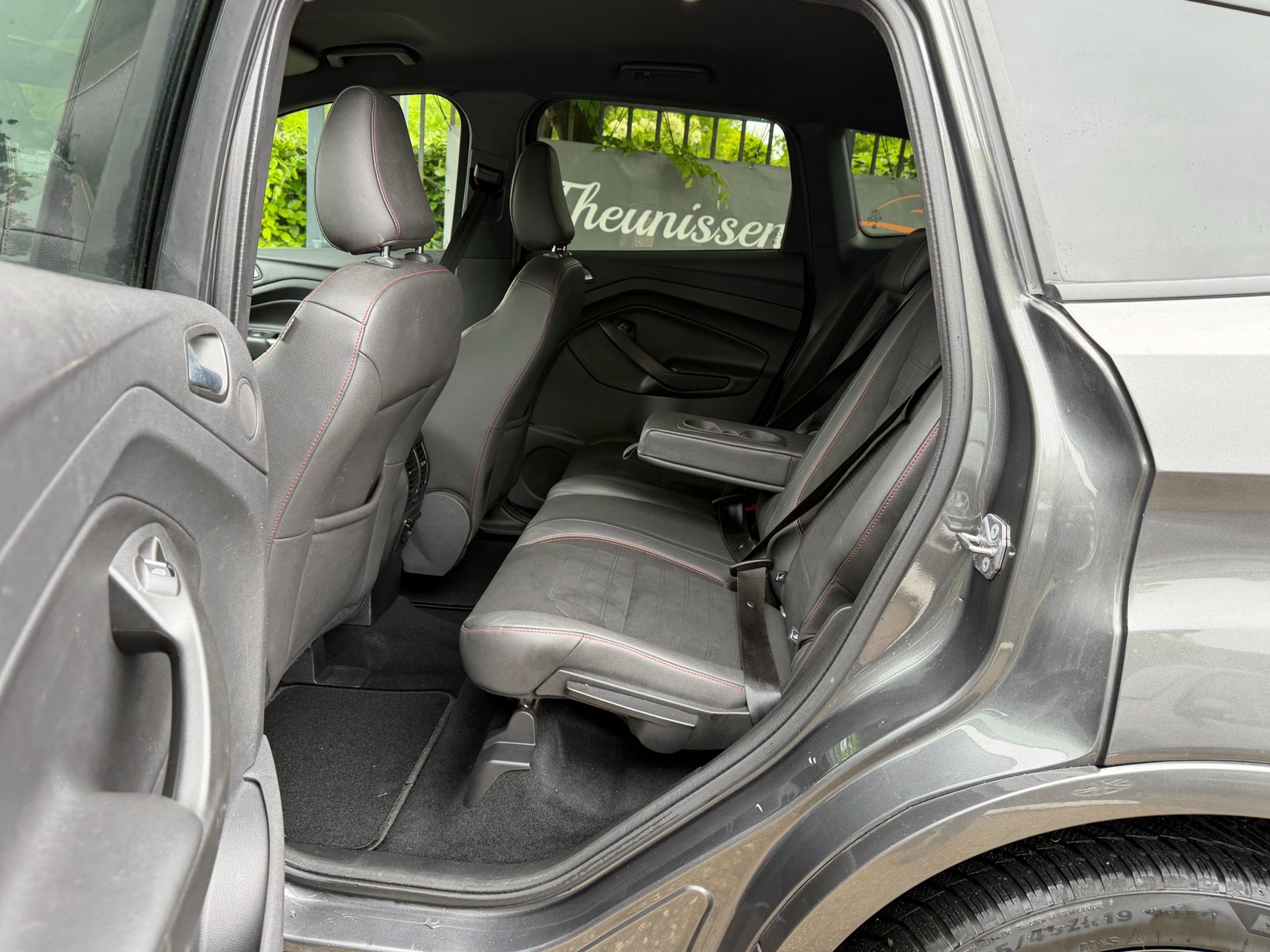 Ford Kuga 1.5 EcoBoost ST Line 95.595 (2018), foto 24
