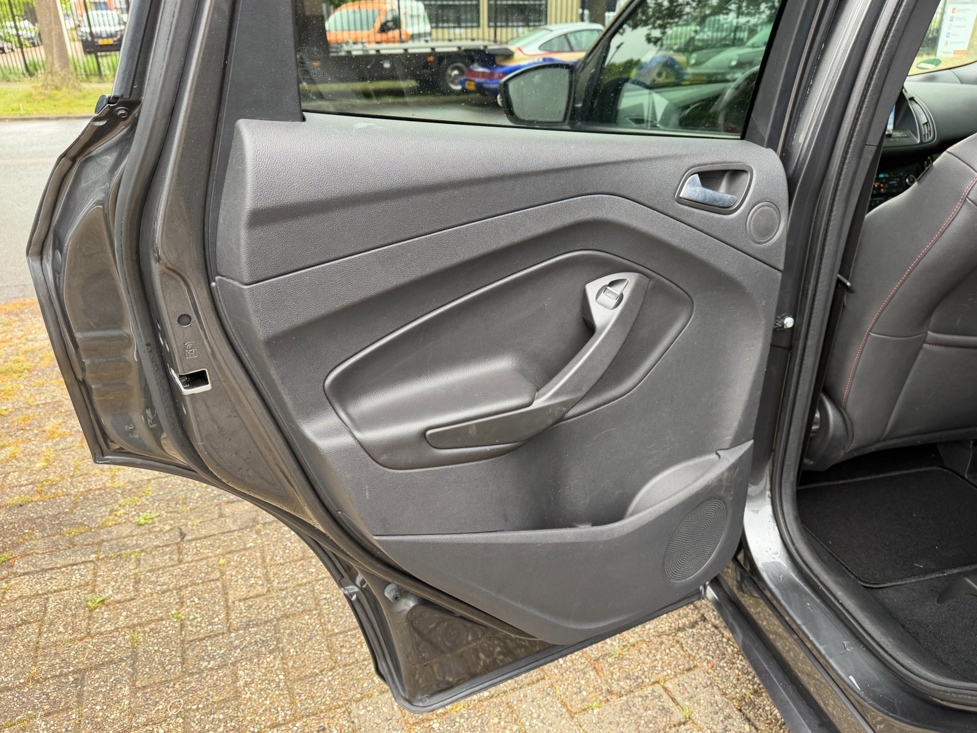 Ford Kuga 1.5 EcoBoost ST Line 95.595 (2018), foto 26