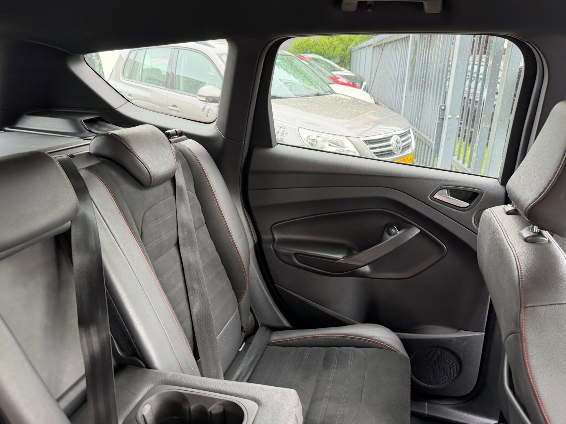 Ford Kuga 1.5 EcoBoost ST Line 95.595 (2018), foto 31