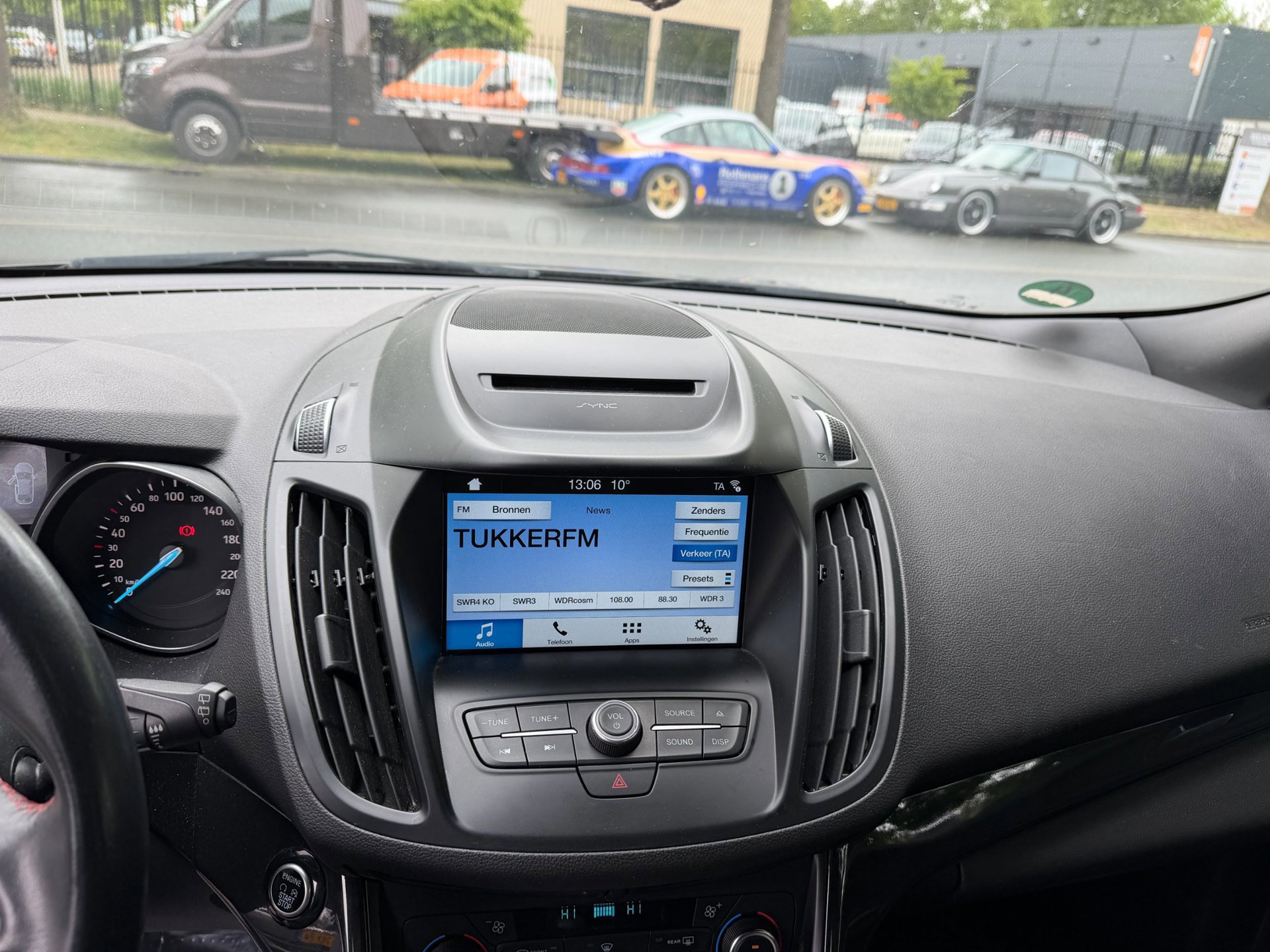 Ford Kuga 1.5 EcoBoost ST Line 95.595 (2018), foto 45