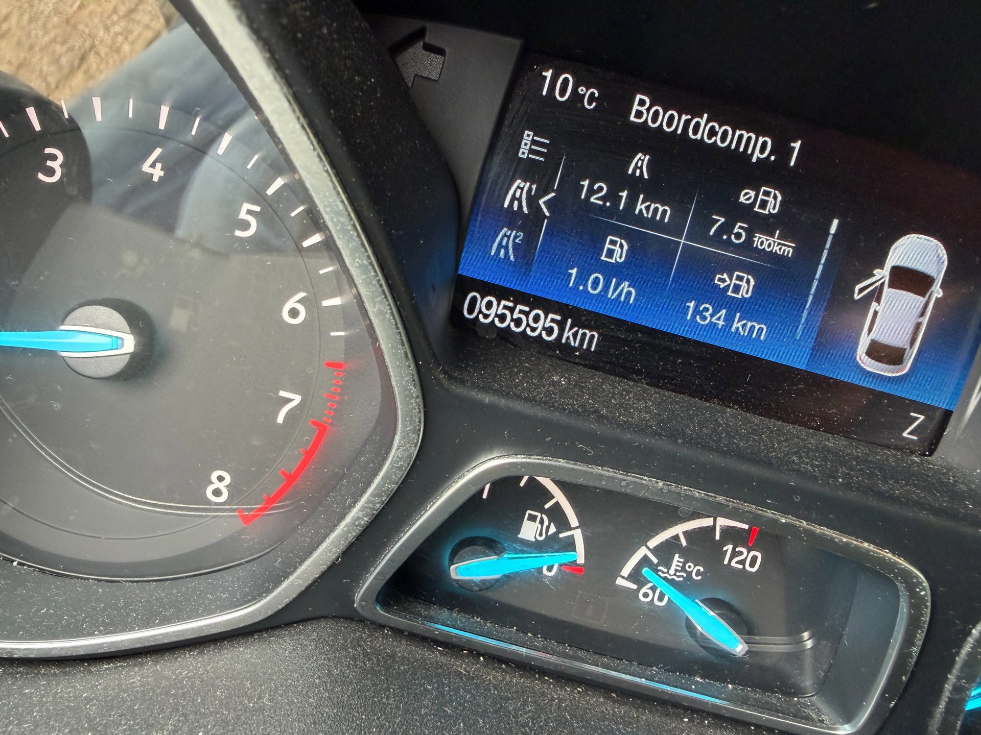 Ford Kuga 1.5 EcoBoost ST Line 95.595 (2018), foto 54