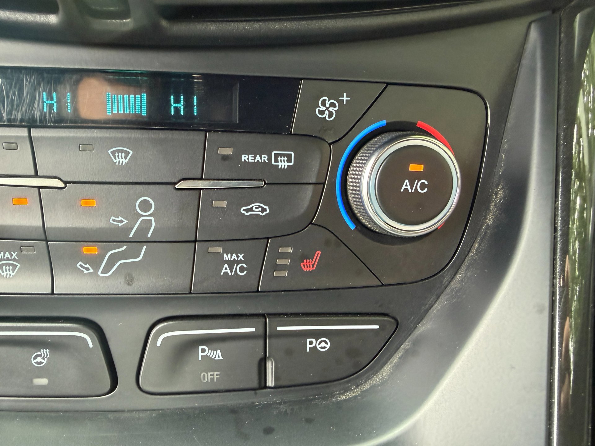 Ford Kuga 1.5 EcoBoost ST Line 95.595 (2018), foto 58