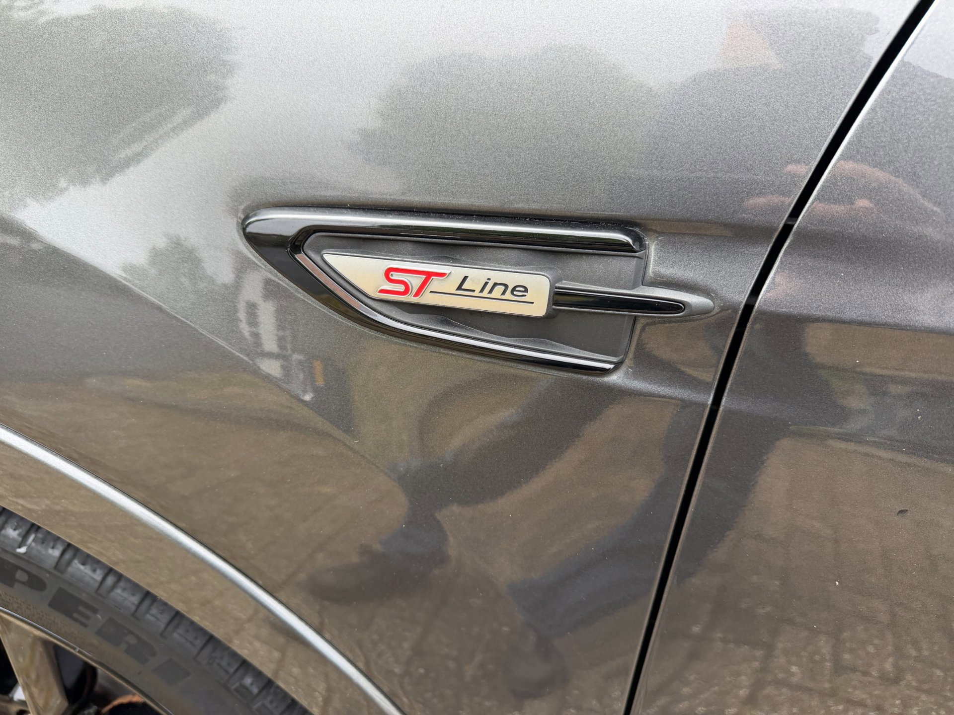 Ford Kuga 1.5 EcoBoost ST Line 95.595 (2018), foto 87