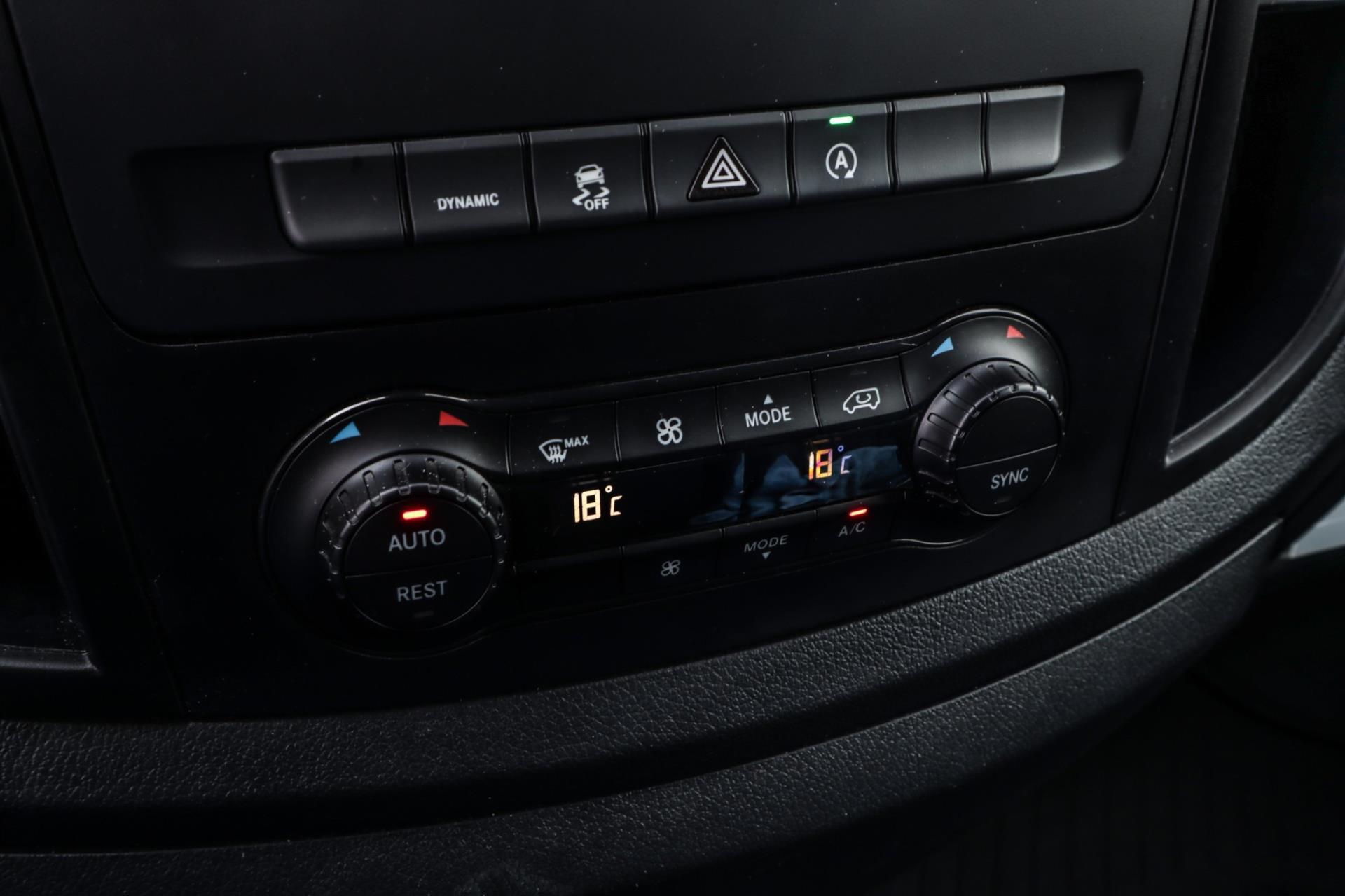 Mercedes-Benz Vito 114 CDI Lang 3-zits (2021), foto 12
